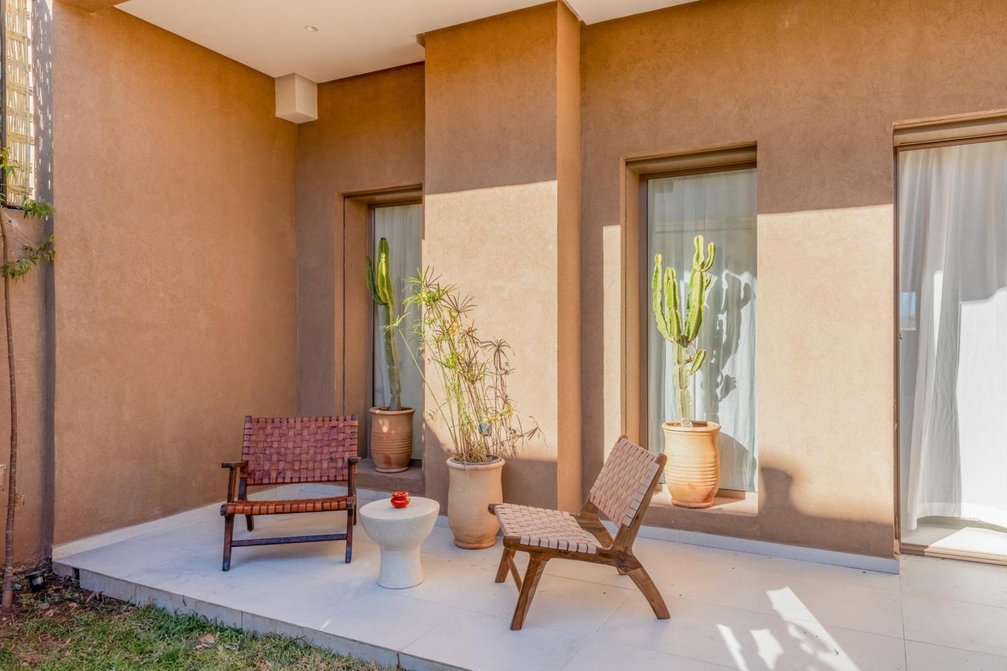 Dar Yas, Luxe A 15min Du Centre Avec Piscine Chauffee, Cuisiniere, Chauffeur, Air Hockey, Ping-pong & Jeux De Societe Marrakesh