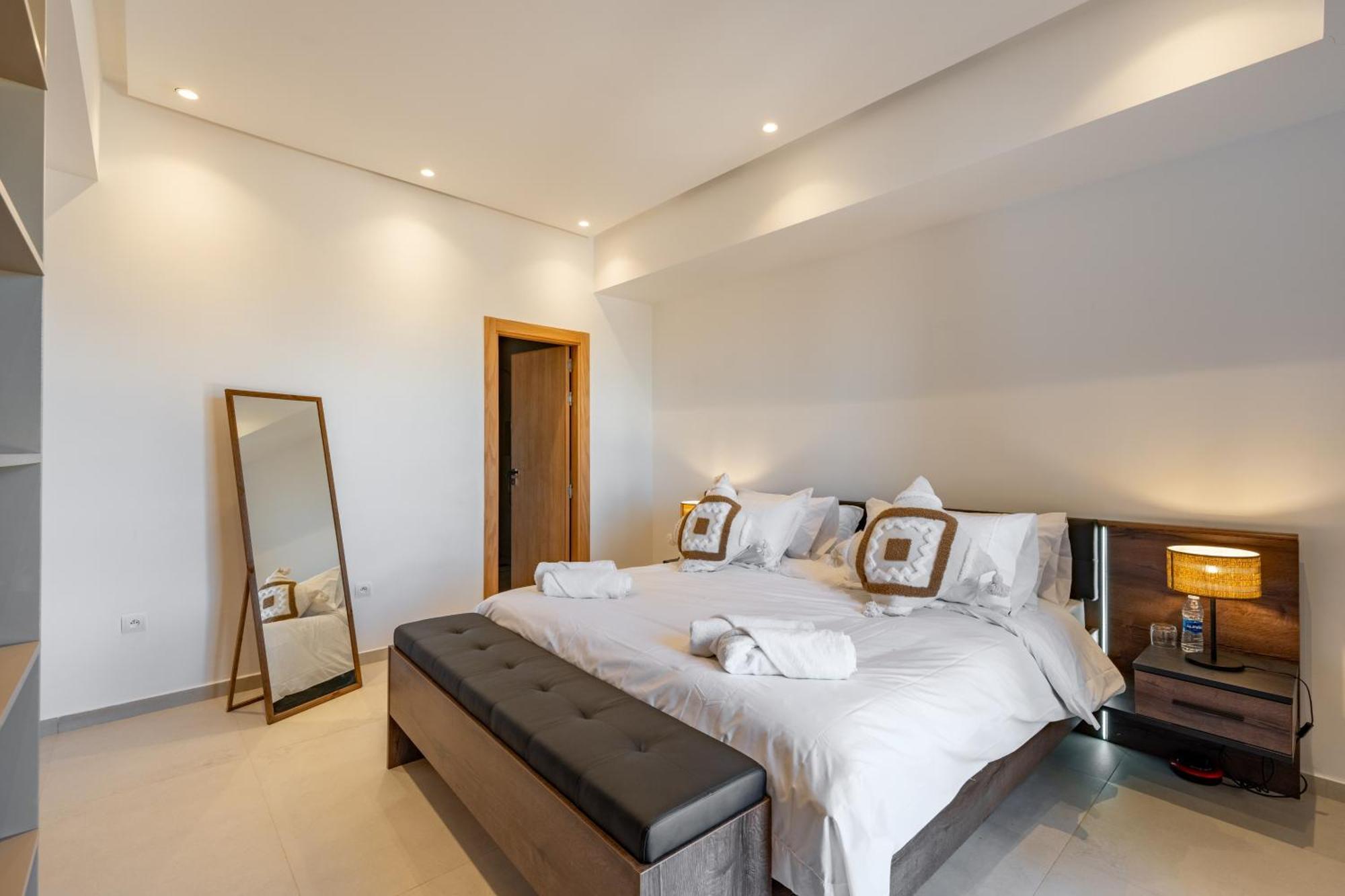 Dar Yas, Luxe A 15min Du Centre Avec Piscine Chauffee, Cuisiniere, Chauffeur, Air Hockey, Ping-pong & Jeux De Societe Villa Marrakesh