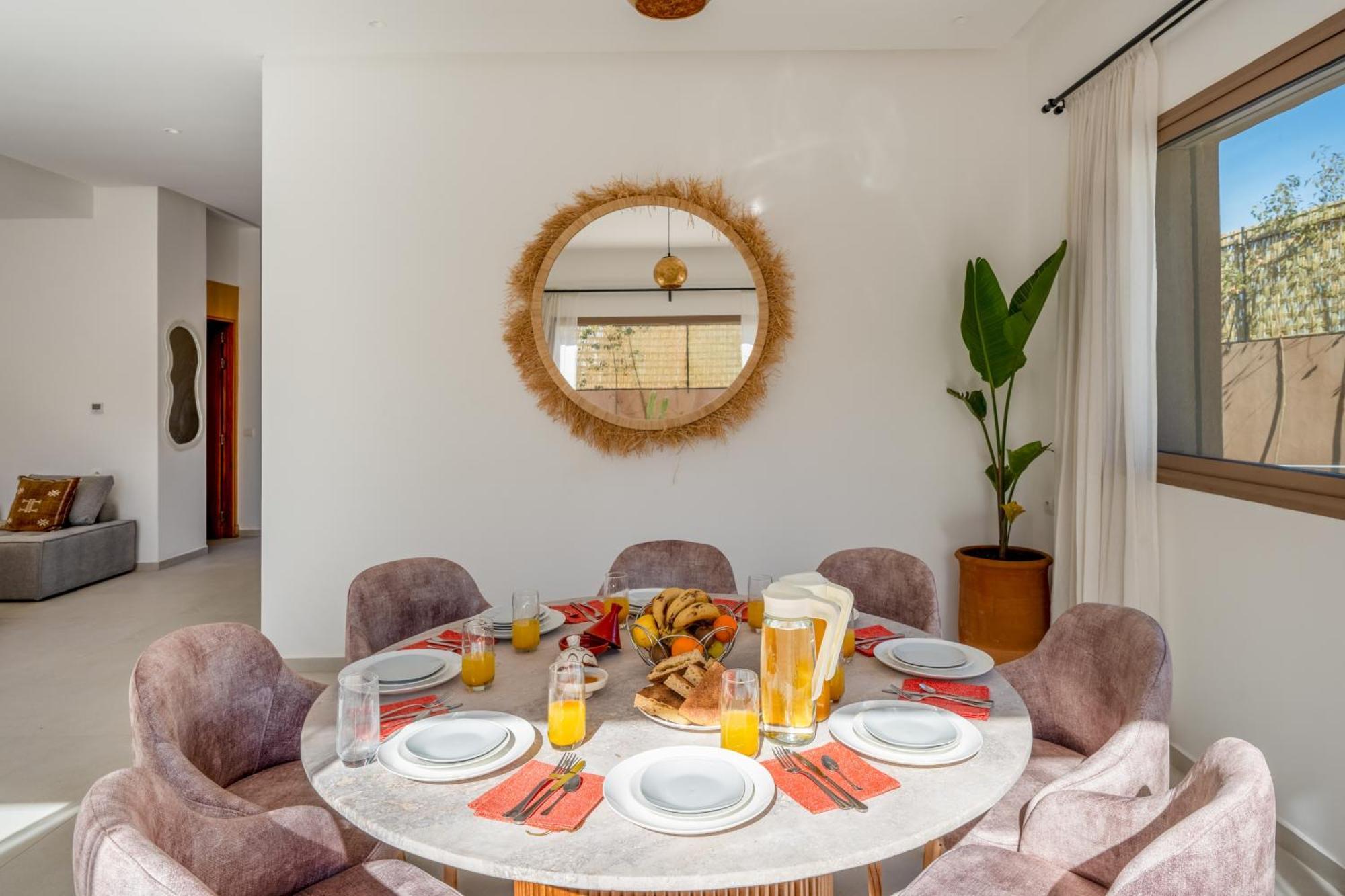 Dar Yas, Luxe A 15min Du Centre Avec Piscine Chauffee, Cuisiniere, Chauffeur, Air Hockey, Ping-pong & Jeux De Societe Villa Marrakesh