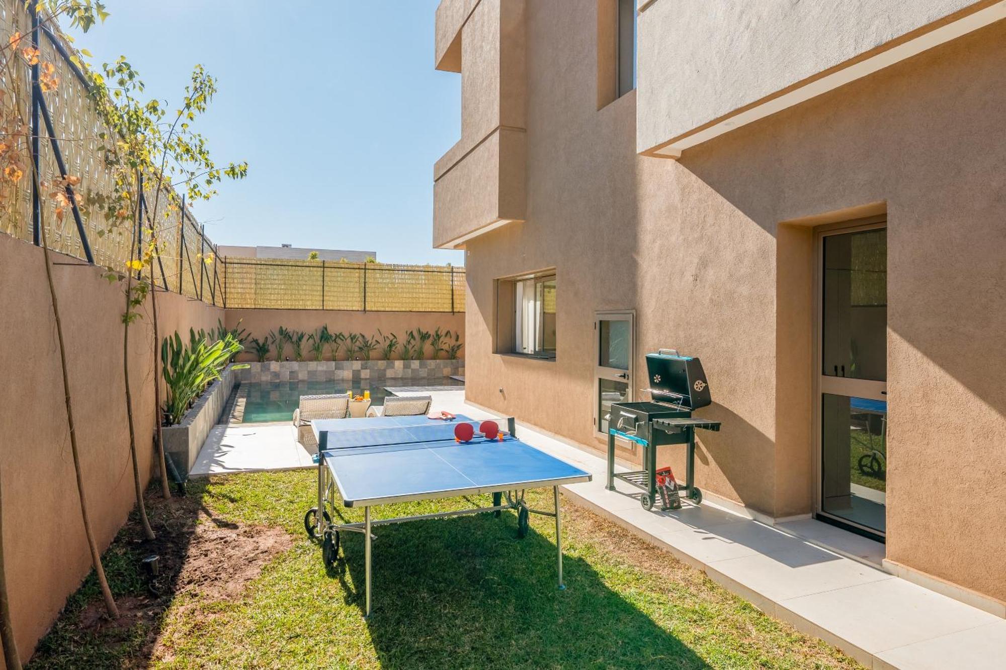 Villa Dar Yas, Luxe A 15min Du Centre Avec Piscine Chauffee, Cuisiniere, Chauffeur, Air Hockey, Ping-pong & Jeux De Societe *