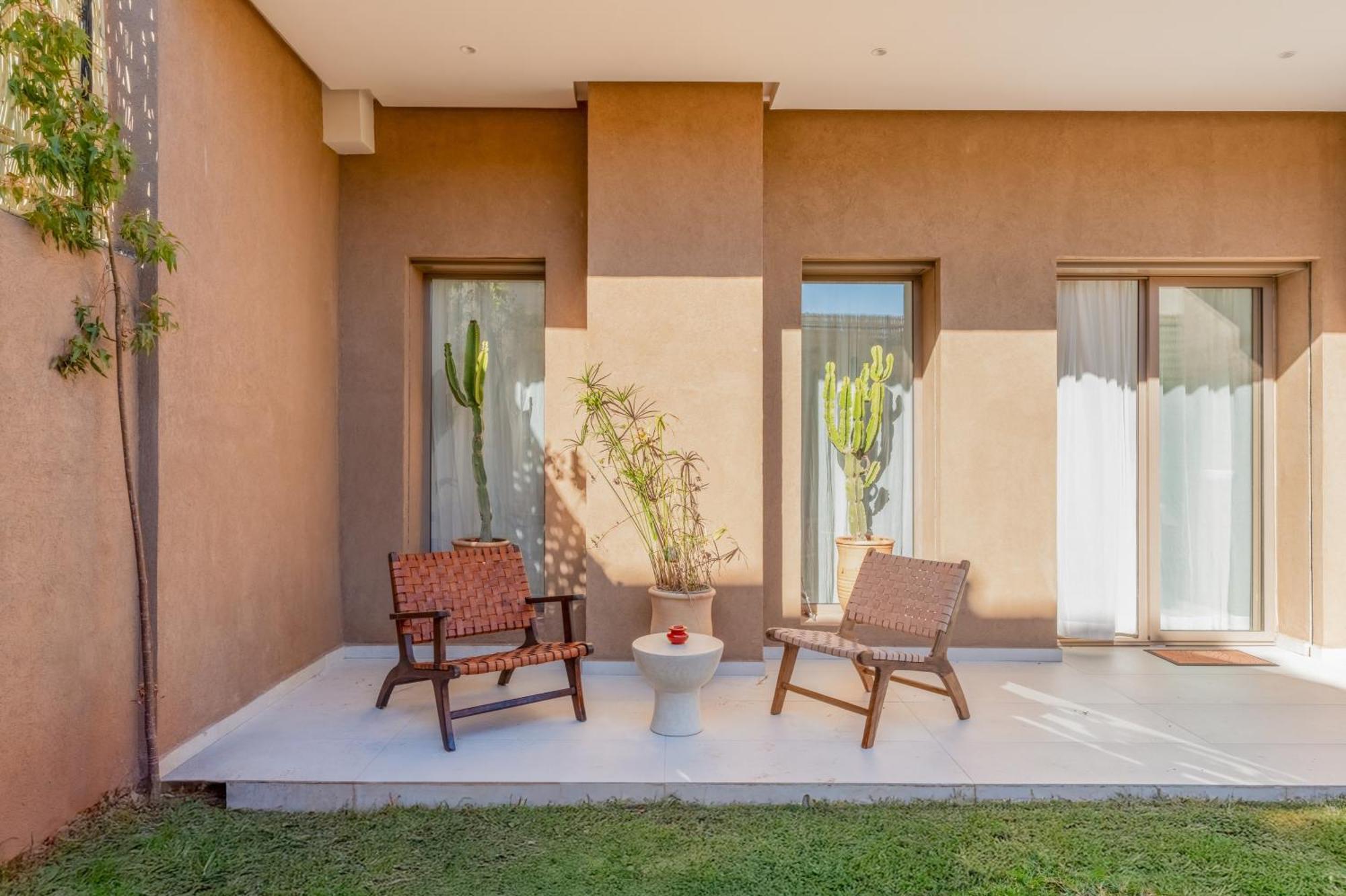 Dar Yas, Luxe A 15min Du Centre Avec Piscine Chauffee, Cuisiniere, Chauffeur, Air Hockey, Ping-pong & Jeux De Societe * Marrakesh