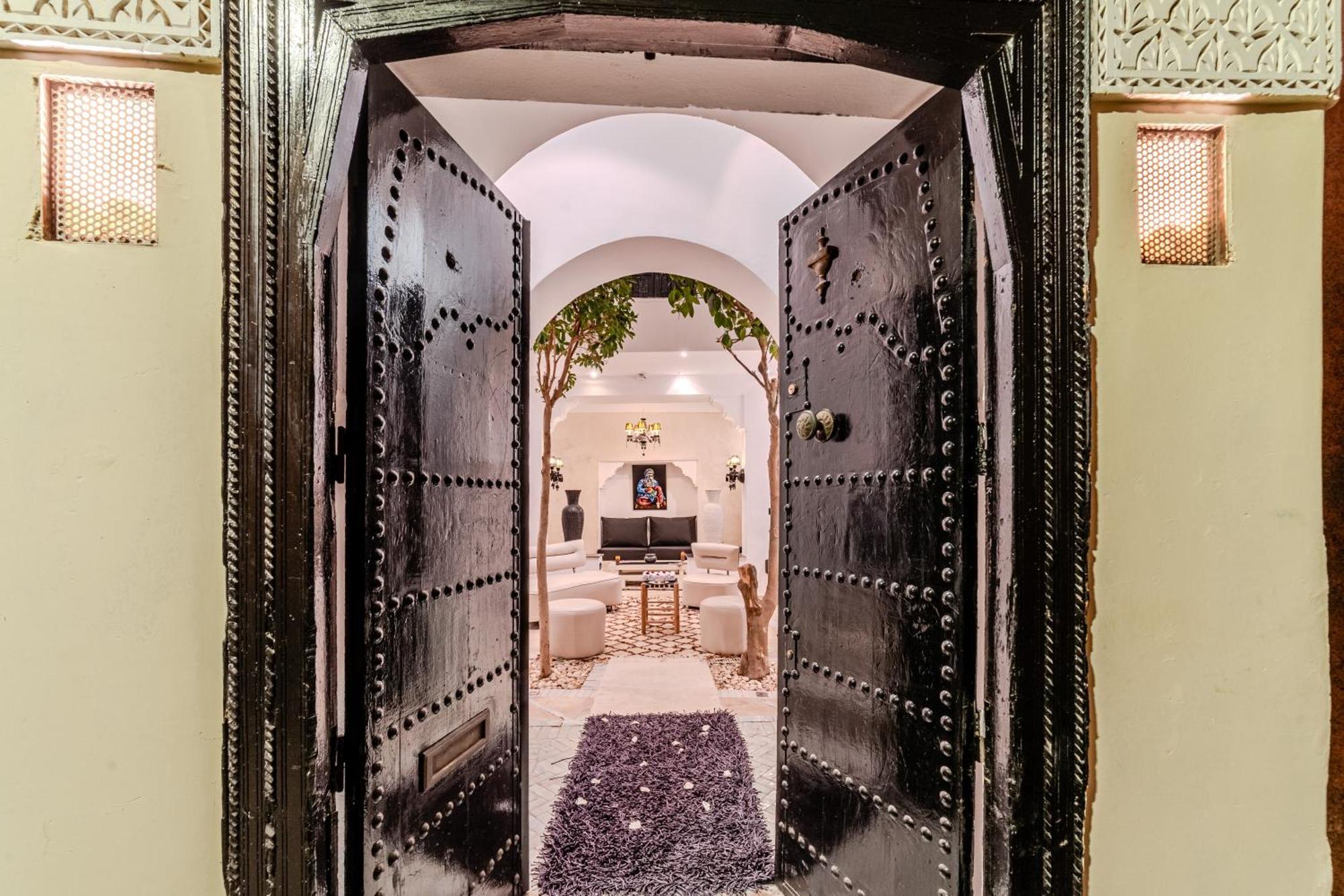 Riad Jebly - Exclusive - Panoramic View Rooftop , Pool & Breakfast
