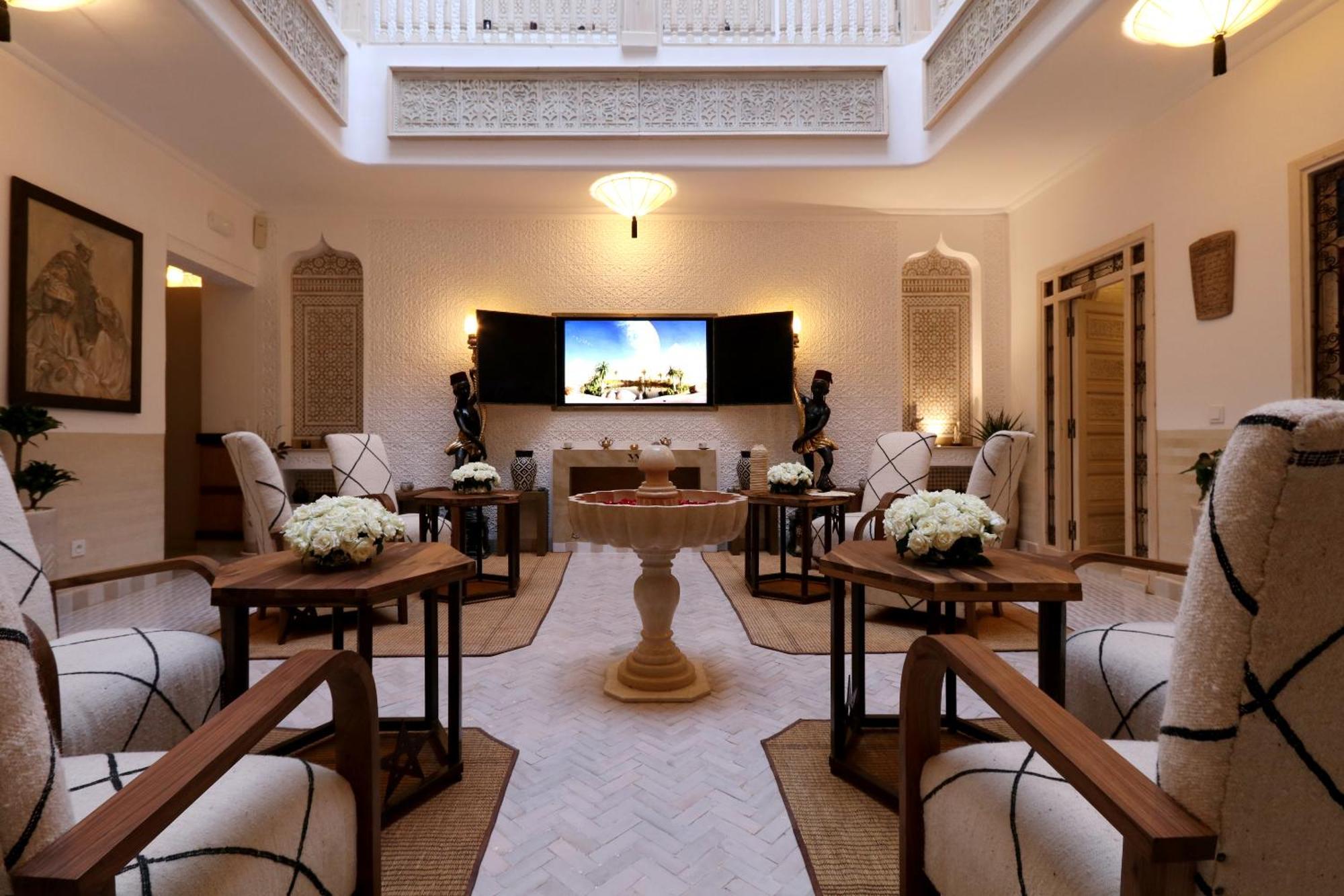 Bed & Breakfast Wazani Square & 3*