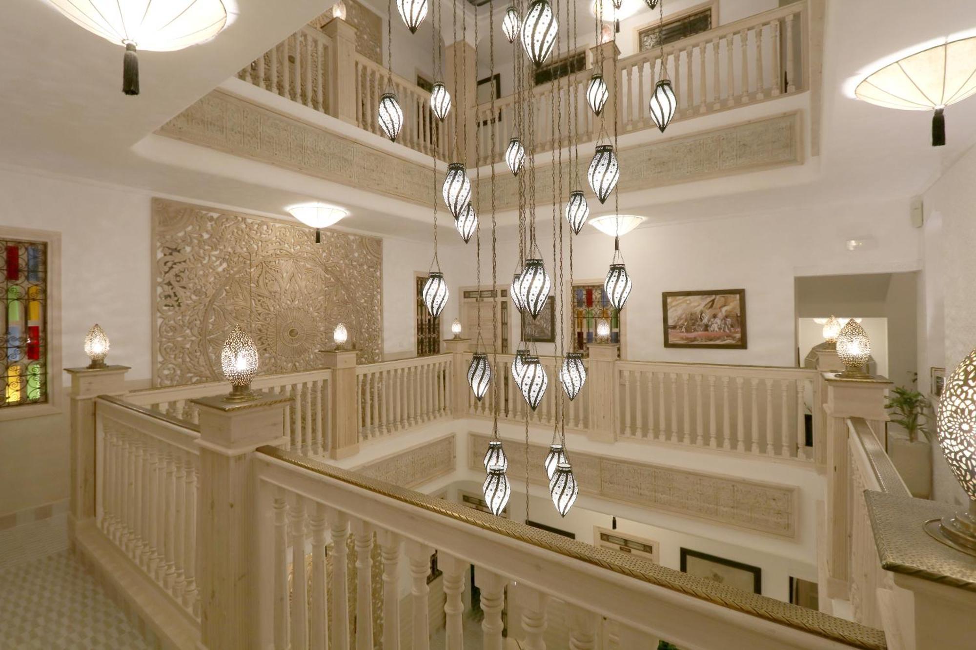 Wazani Square & Bed & Breakfast 3*