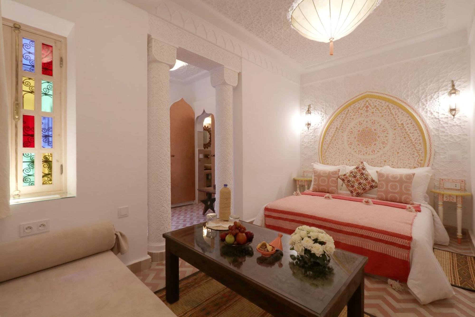 Wazani Square & Bed & Breakfast 3*