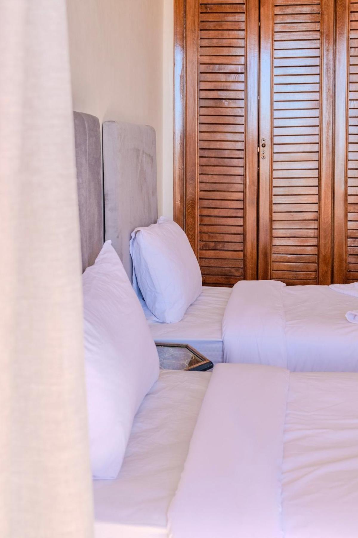 Luxury 2br With Pool & Garden View Balcony Apartment *