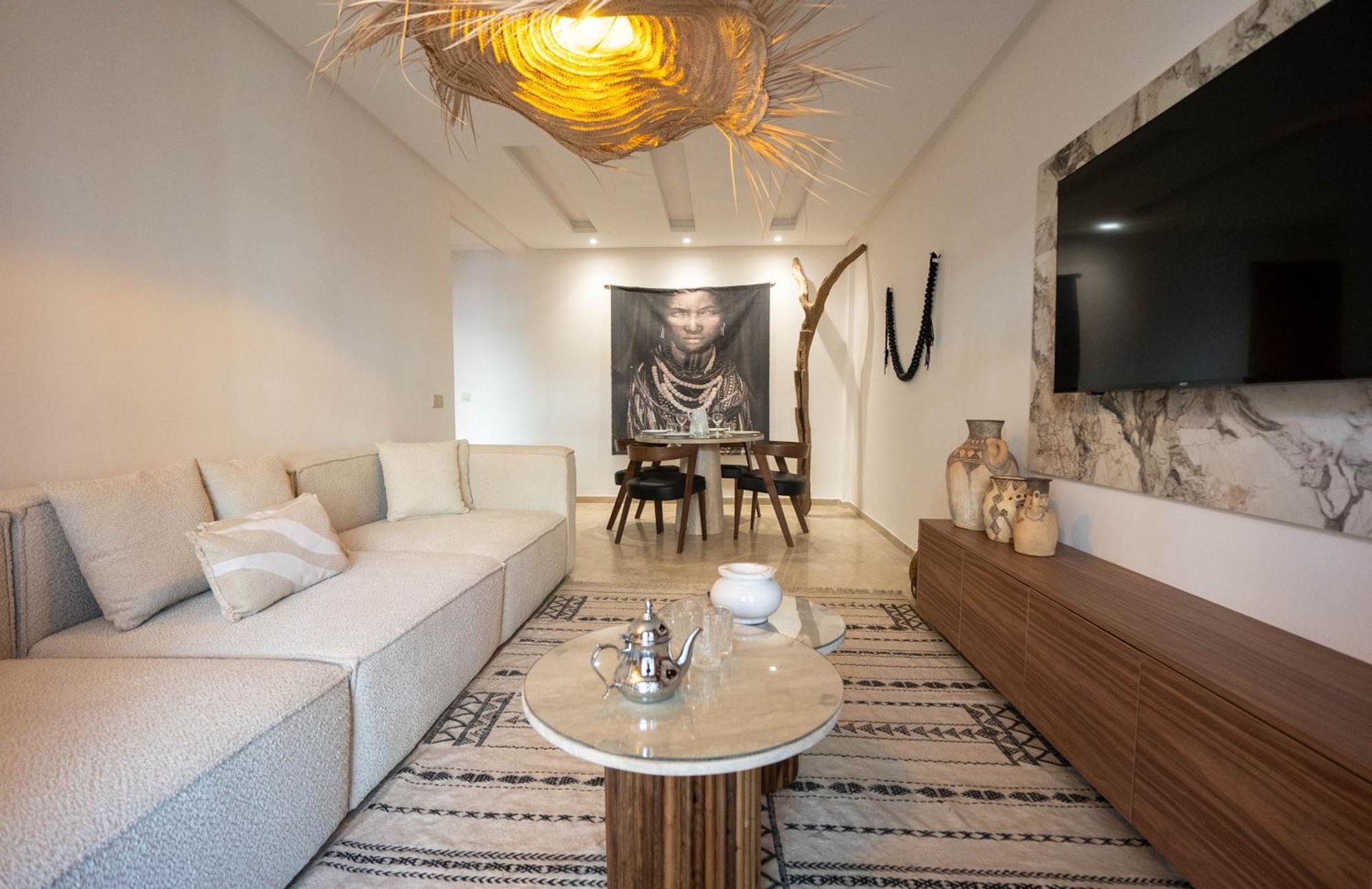 Hivernage By Louhou Collection *