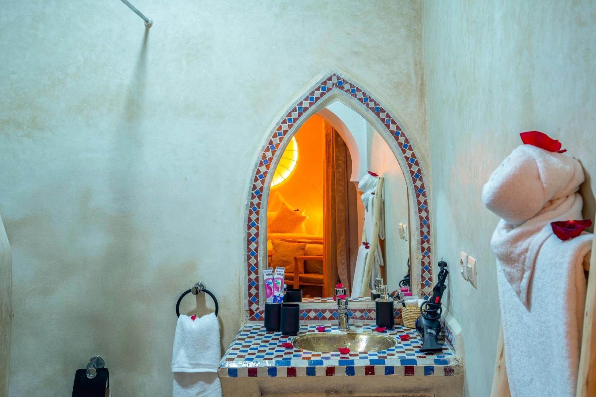 Le Graff Pink Bed & Breakfast Marrakesh