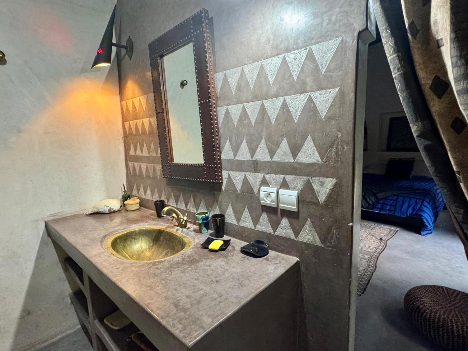 Guenaoua Holiday home *