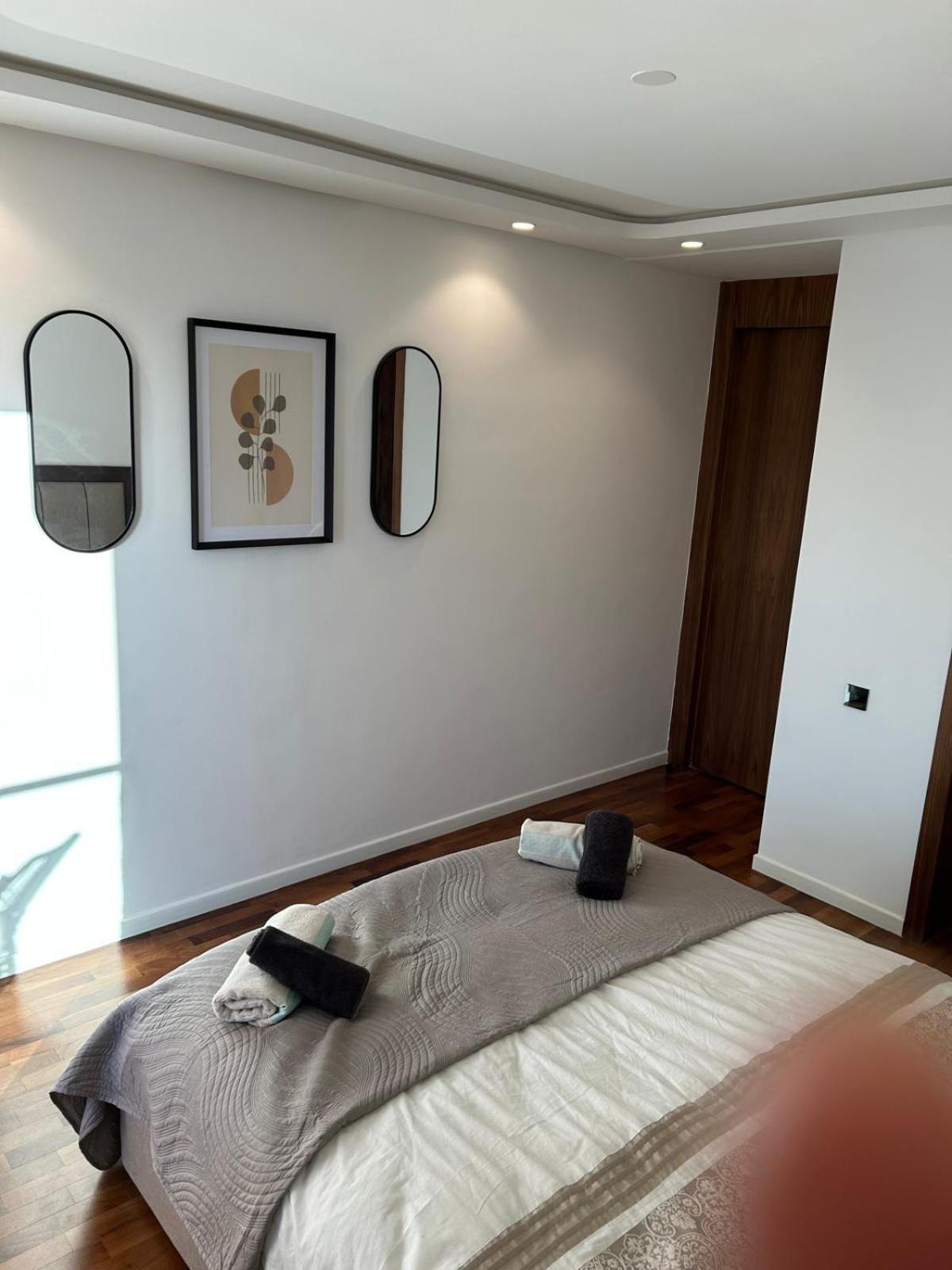Apartment Les 3 Collines - 96m Carre Moderne Avec Vue Sur Gueliz *