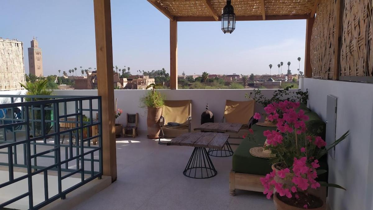 Rooftop, Pool And Stunning View Villa