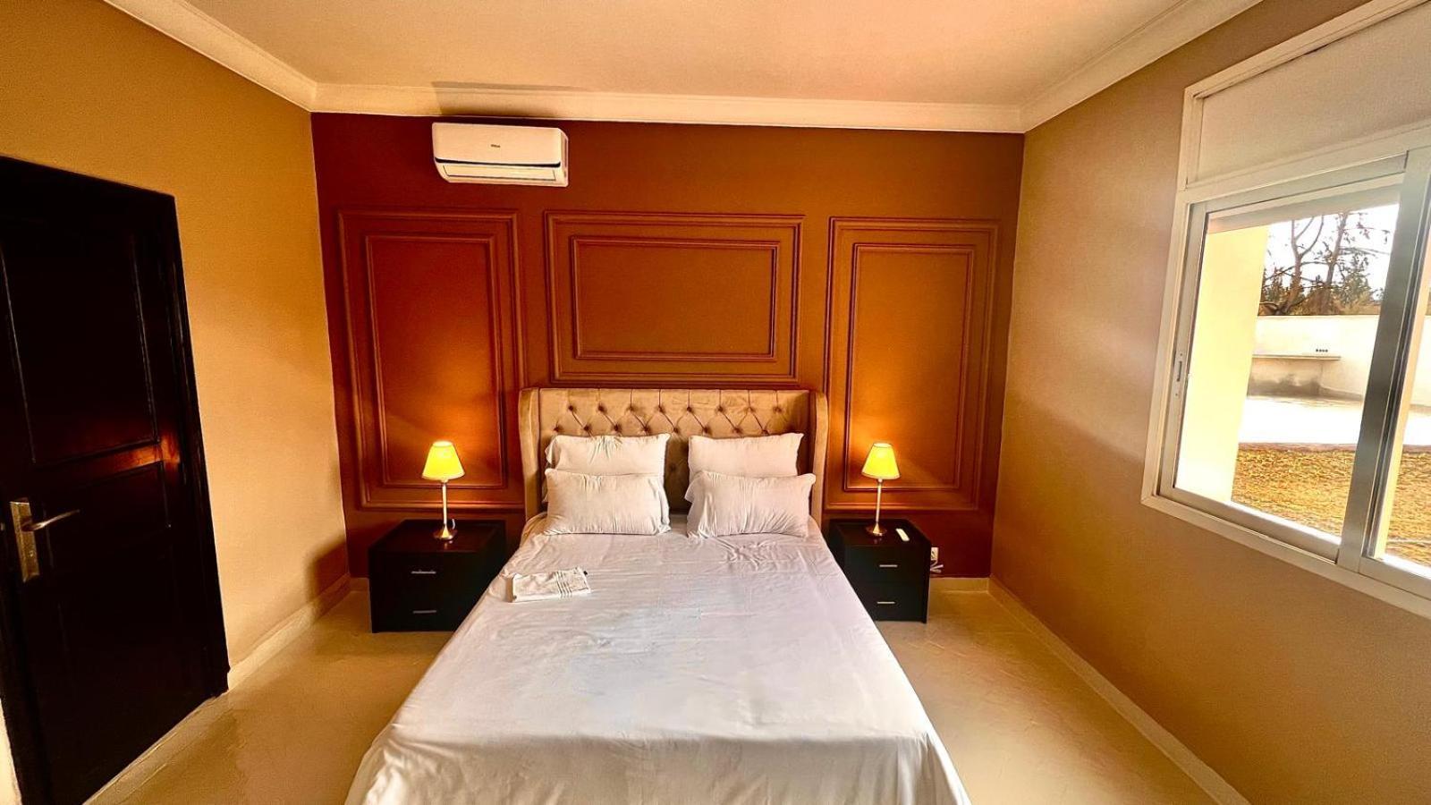 Rayan Marrakech Secteur Palmeraie Dans Propriete De 2 Hectares Avec Jardin Arbres Fruitiers Villa