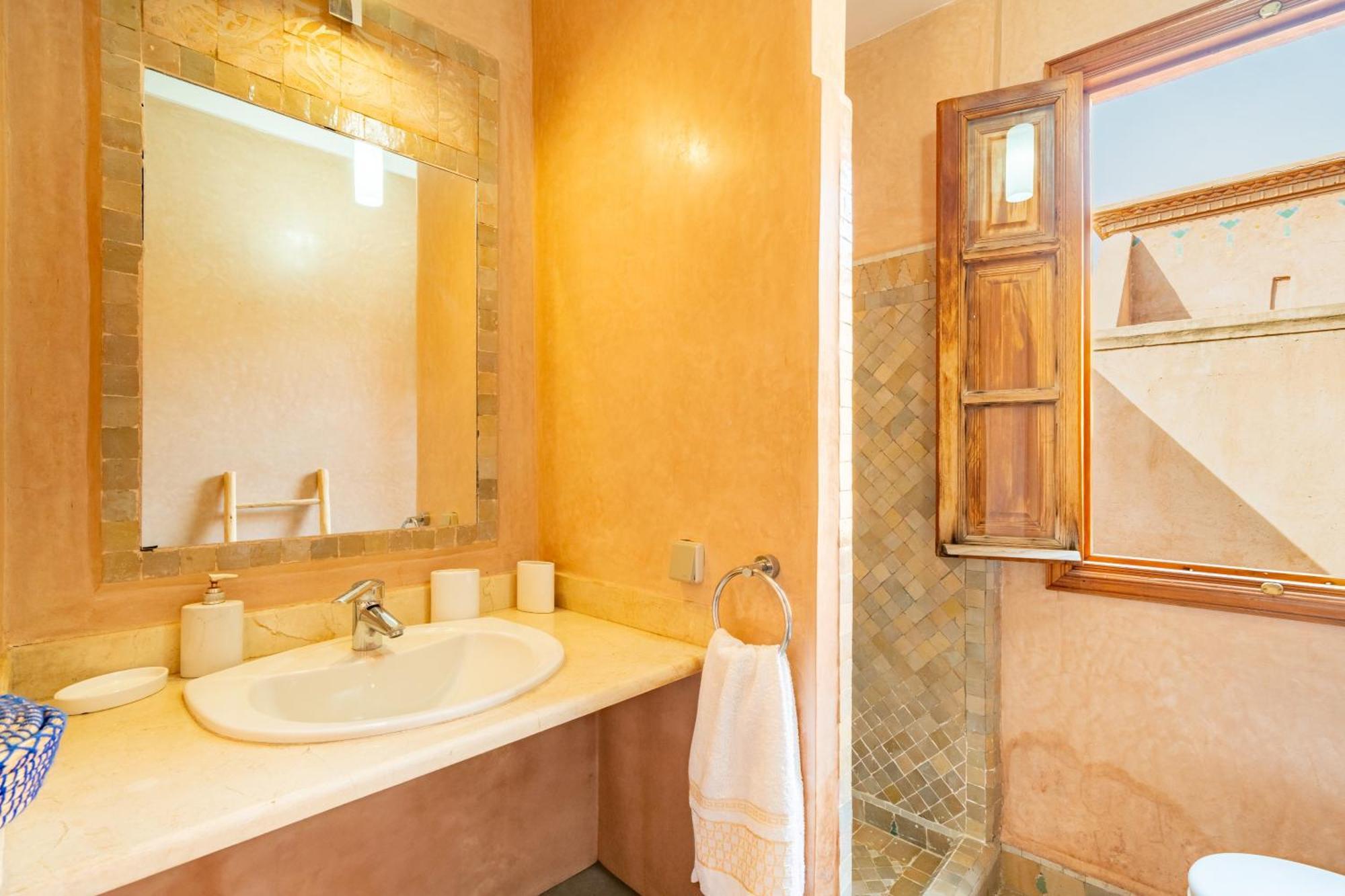 Les Oliviers Villa *