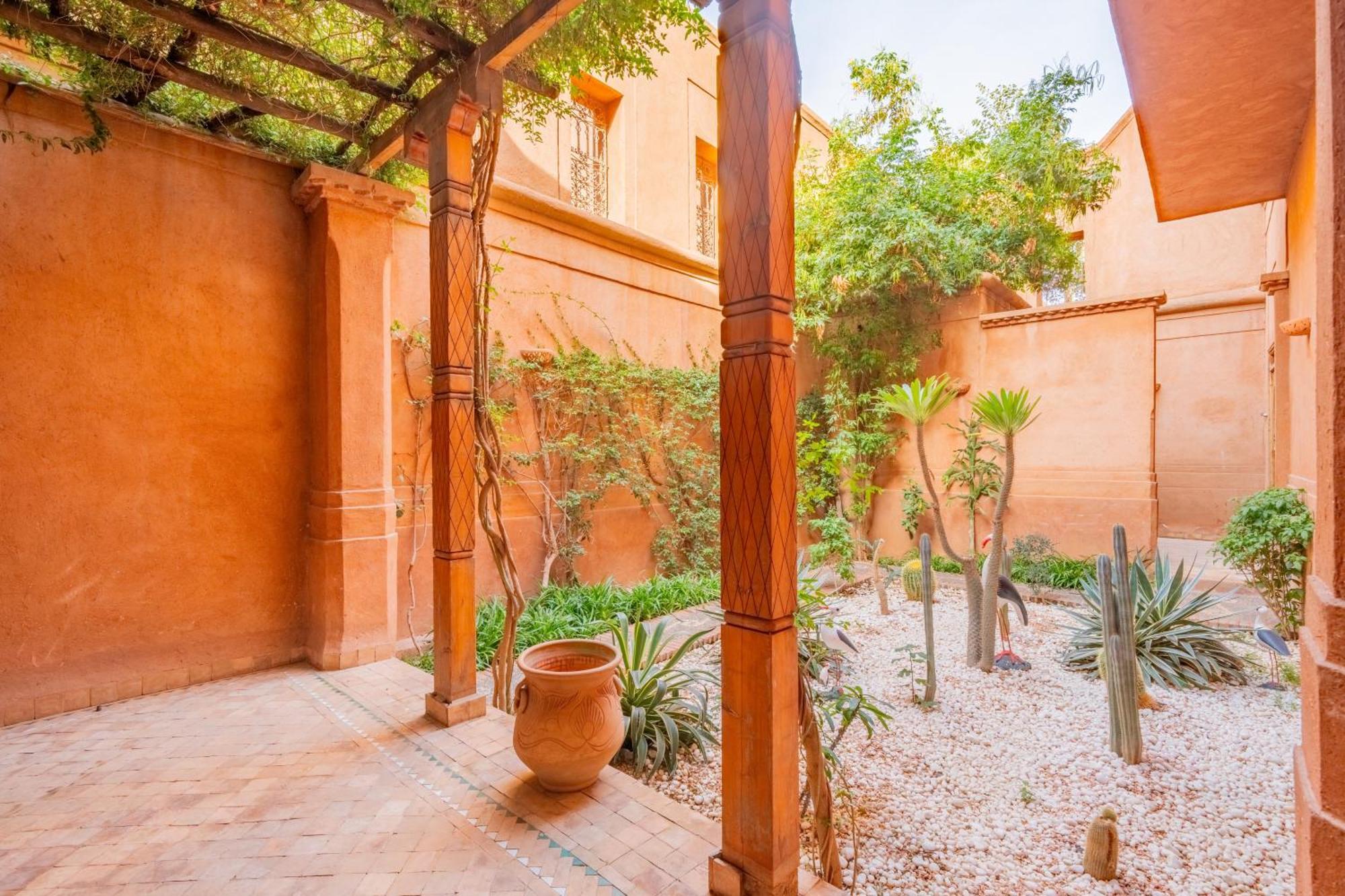 Les Oliviers Villa