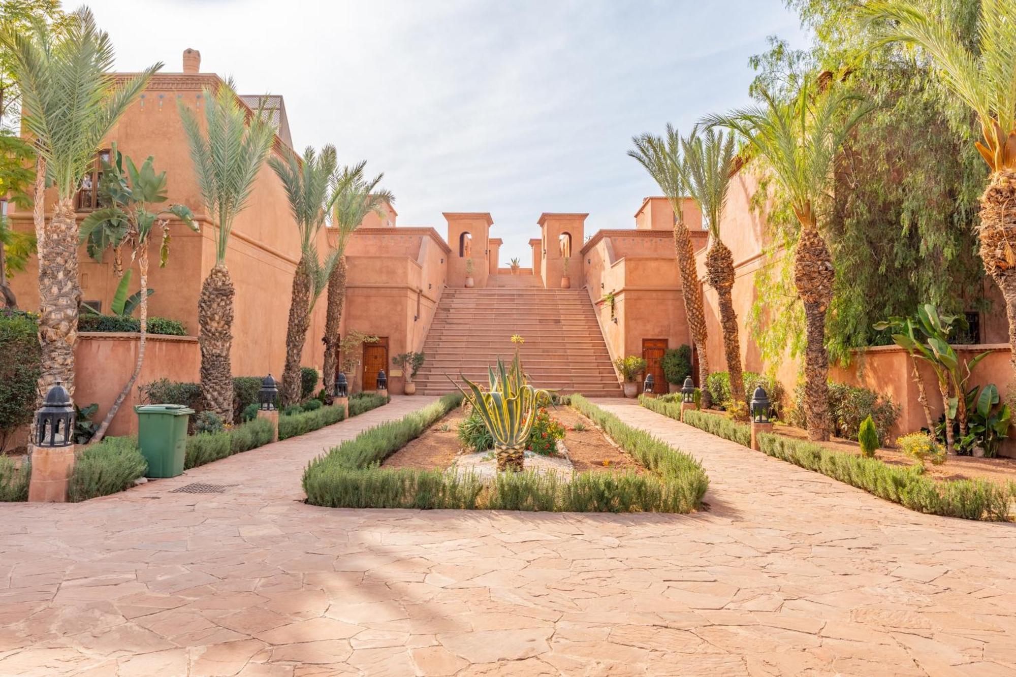 Les Oliviers Villa *