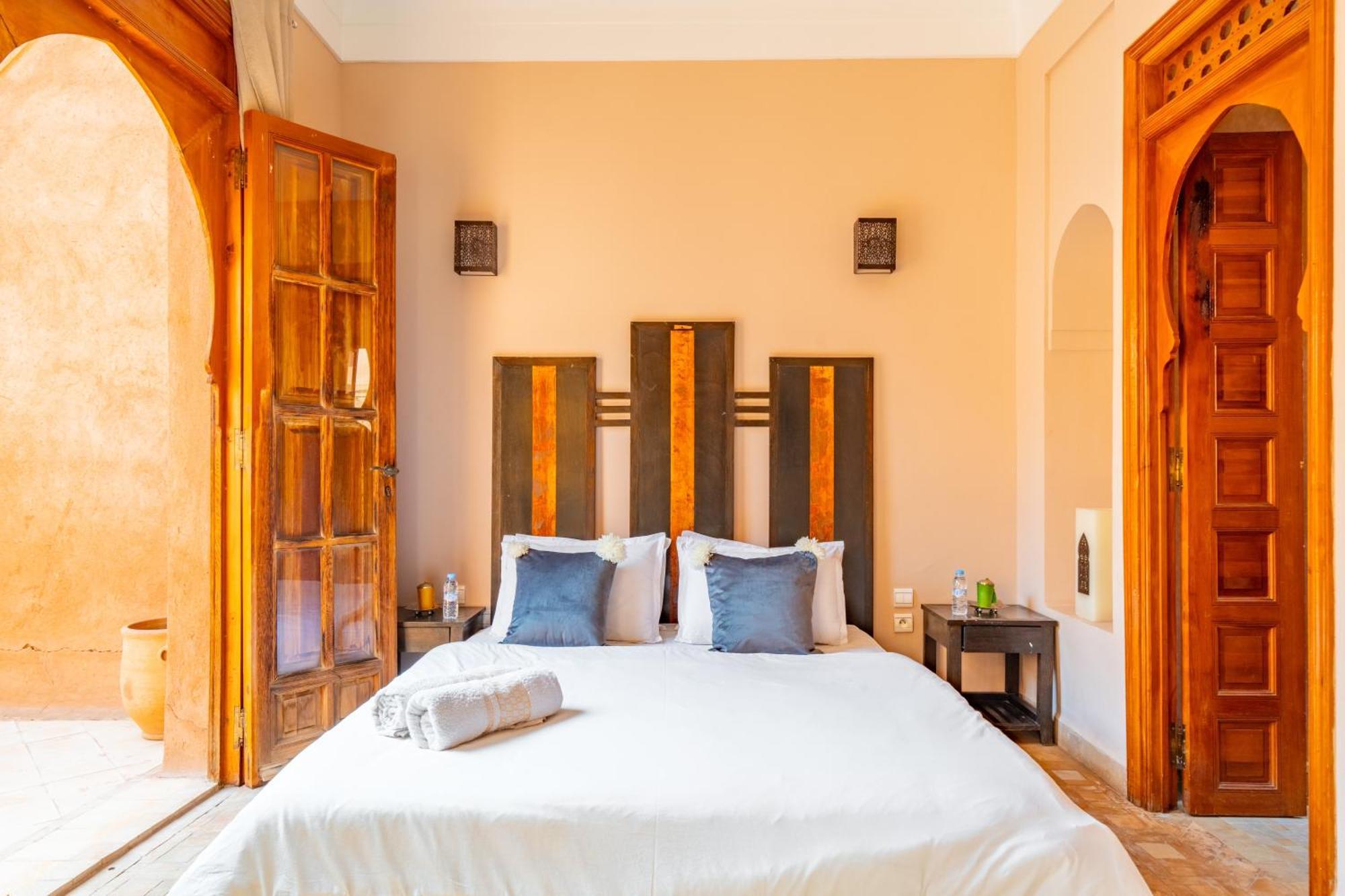 Les Oliviers Villa *