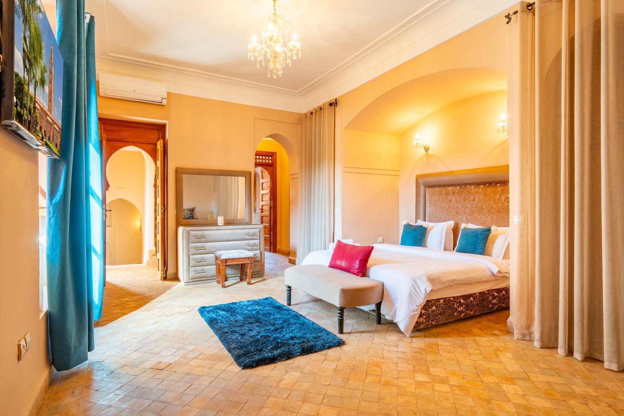Les Oliviers Villa *