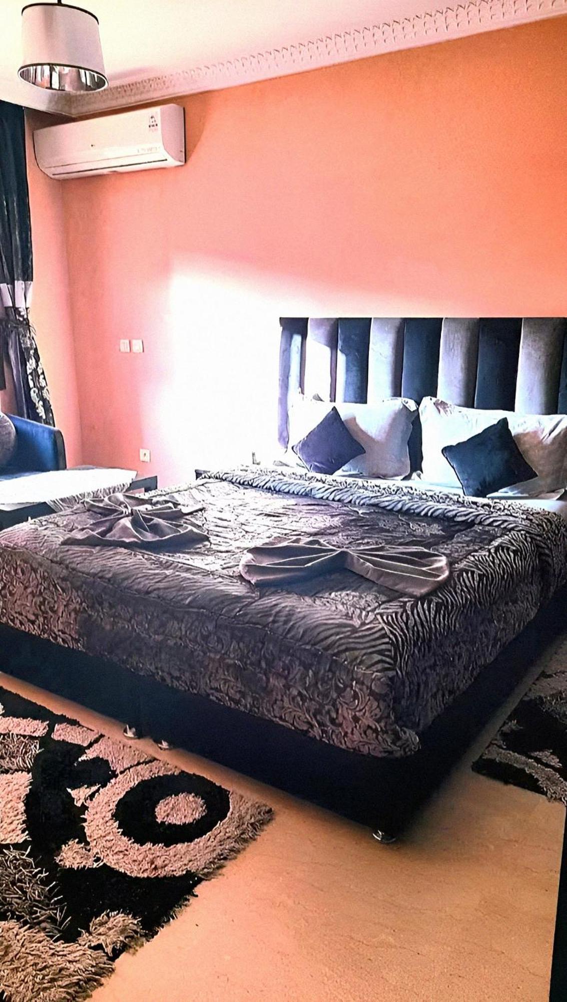 Duplex Raffine Avec Terrasse Verdoyante Et Vegetal - A 300m Du Jardin Majorelle Et Musee Yves Saint Laurent - Netflix Et Iptv Apartment Marrakesh