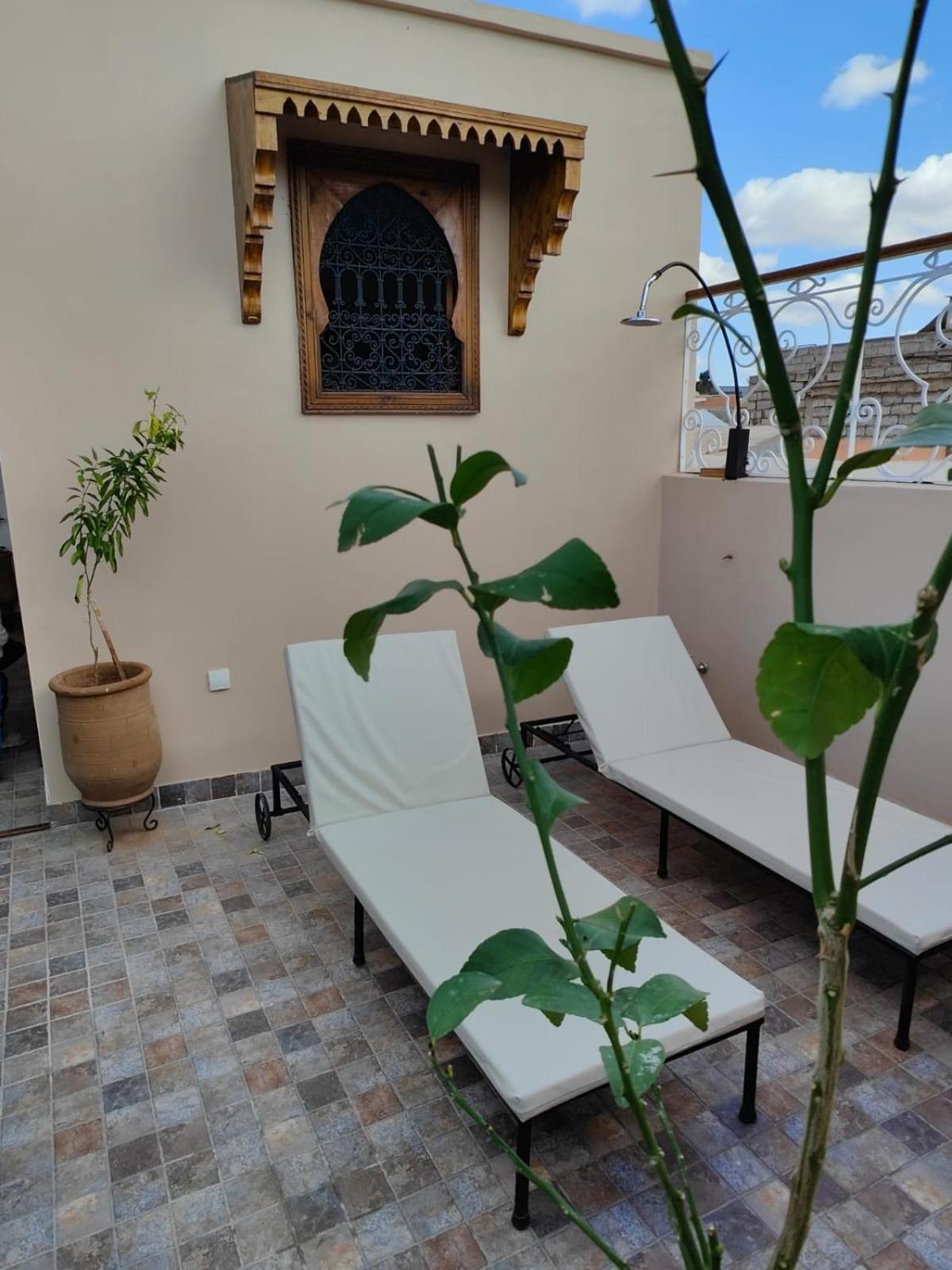 Casa de hóspedes Riad Dar Manzakin