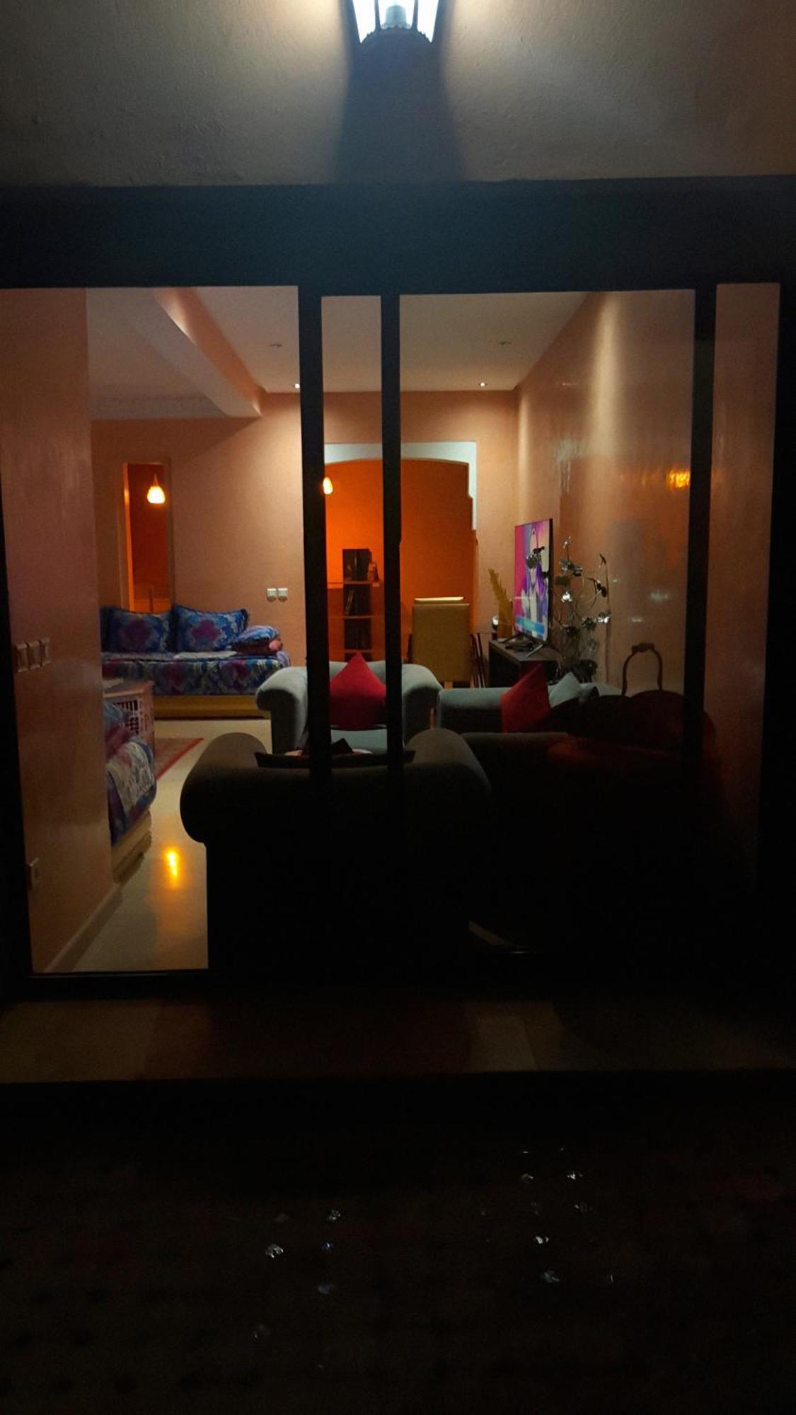 Duplex Raffine Avec Terrasse Verdoyante Et Vegetal - A 300m Du Jardin Majorelle Et Musee Yves Saint Laurent - Netflix Et Iptv Apartment *