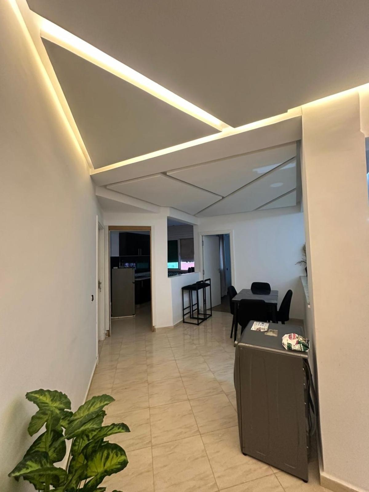 Centre T3 Jacuzzi Prive 2 Min De La Gare Apartment Marrakesh