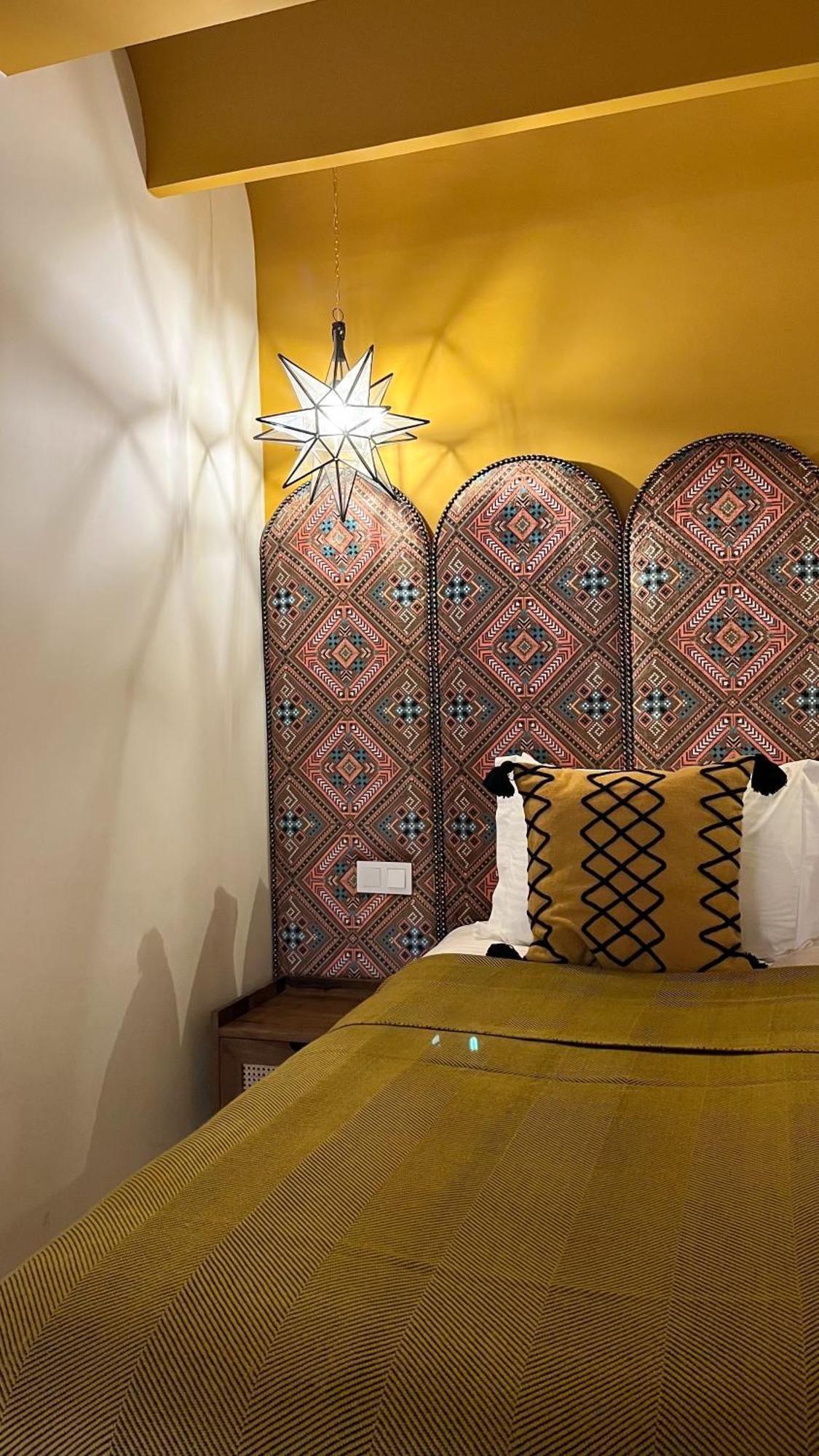 Tassili Boutique Hotel *