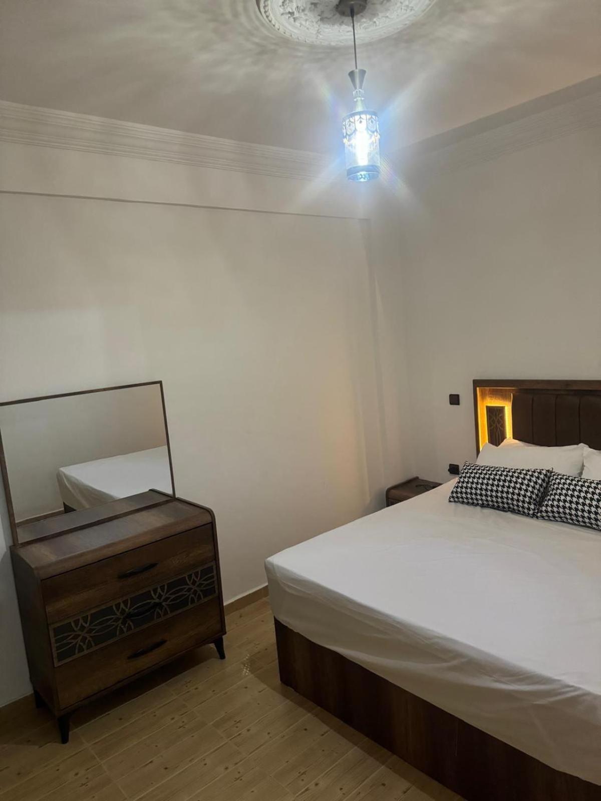 Charming Two-bedroom In Gueliz,marrakesh Apartment
