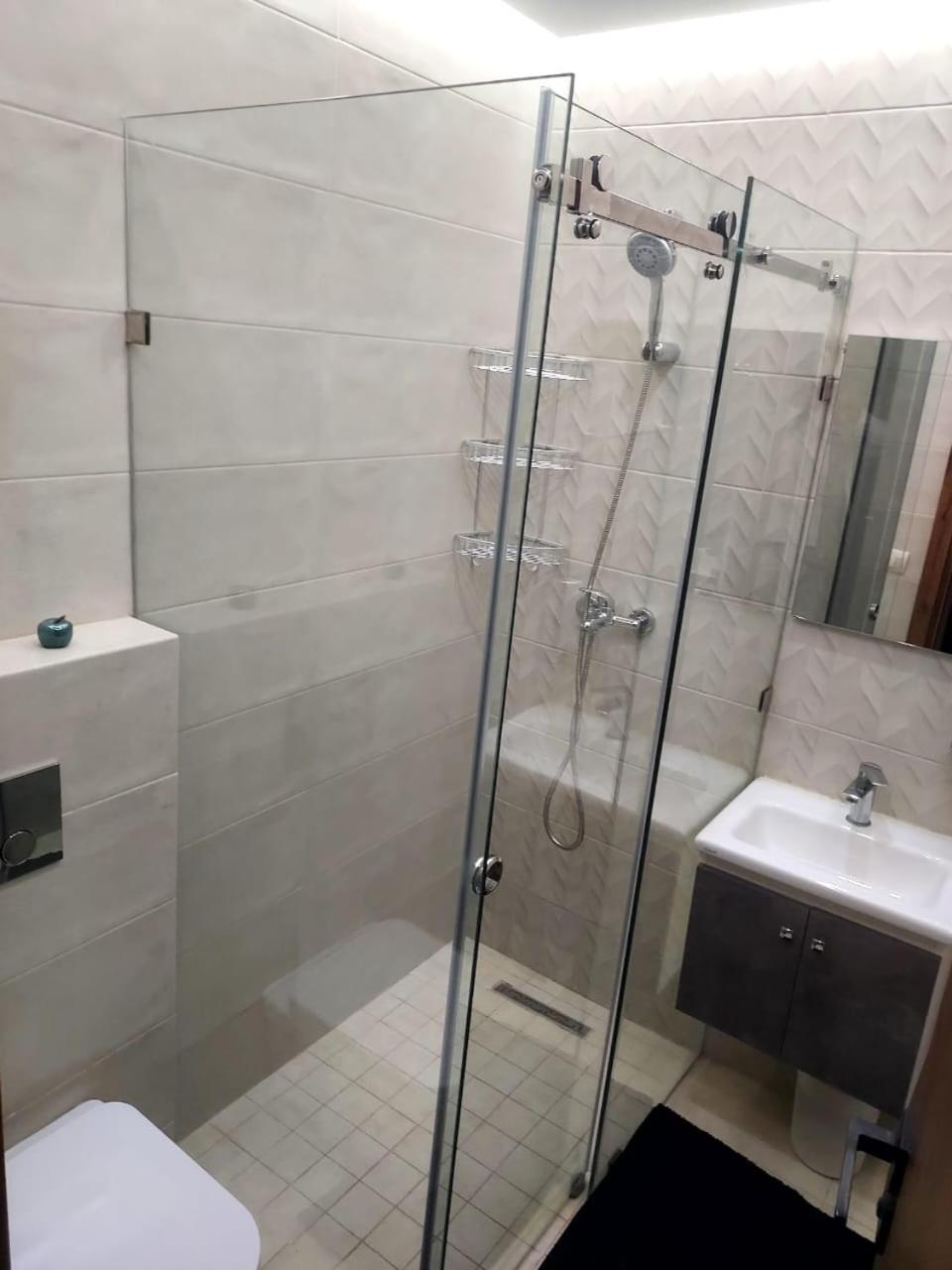 Calista Piscine Apartment *
