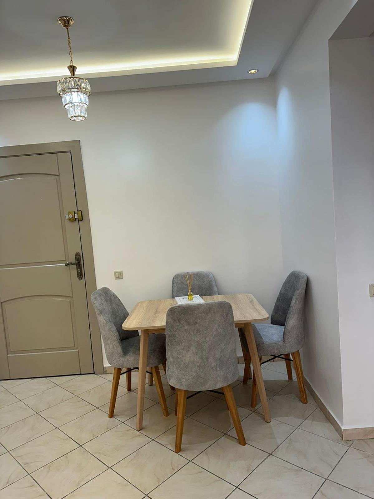 Palais Des Etoiles Apartment *