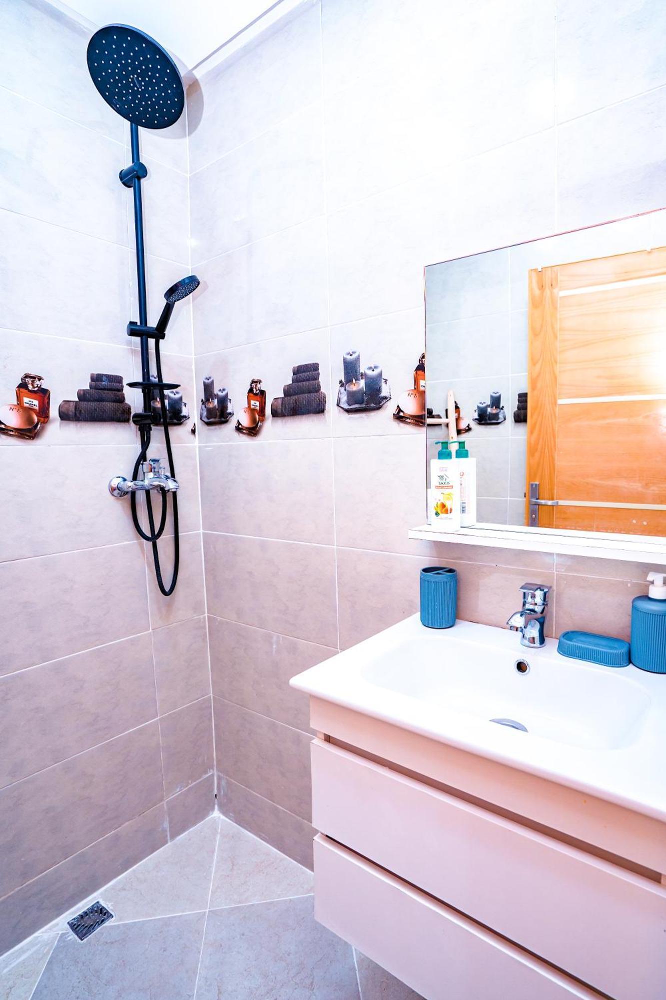 Migdal Calavon Aparthotel
