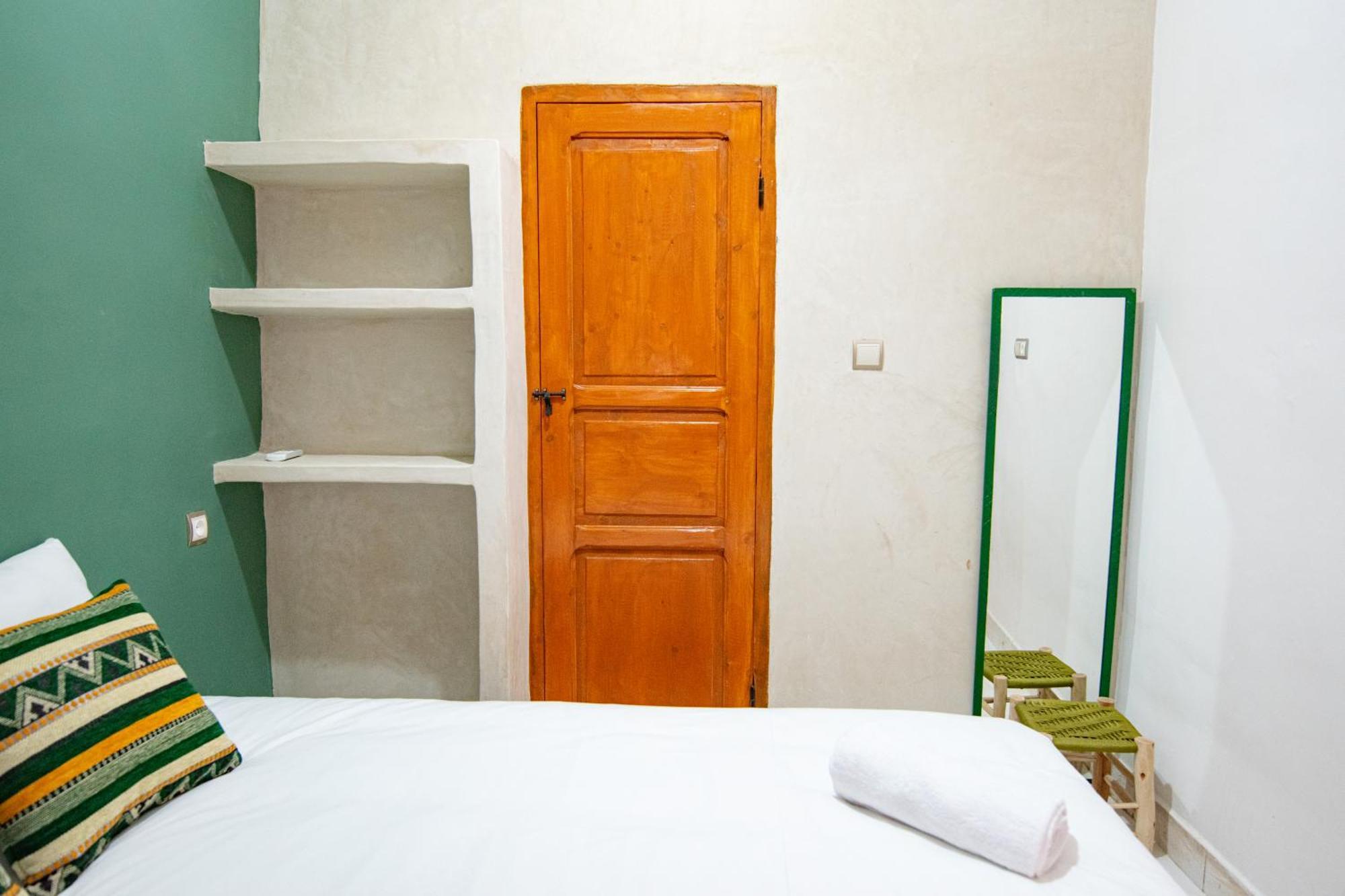 Albergue Sun *