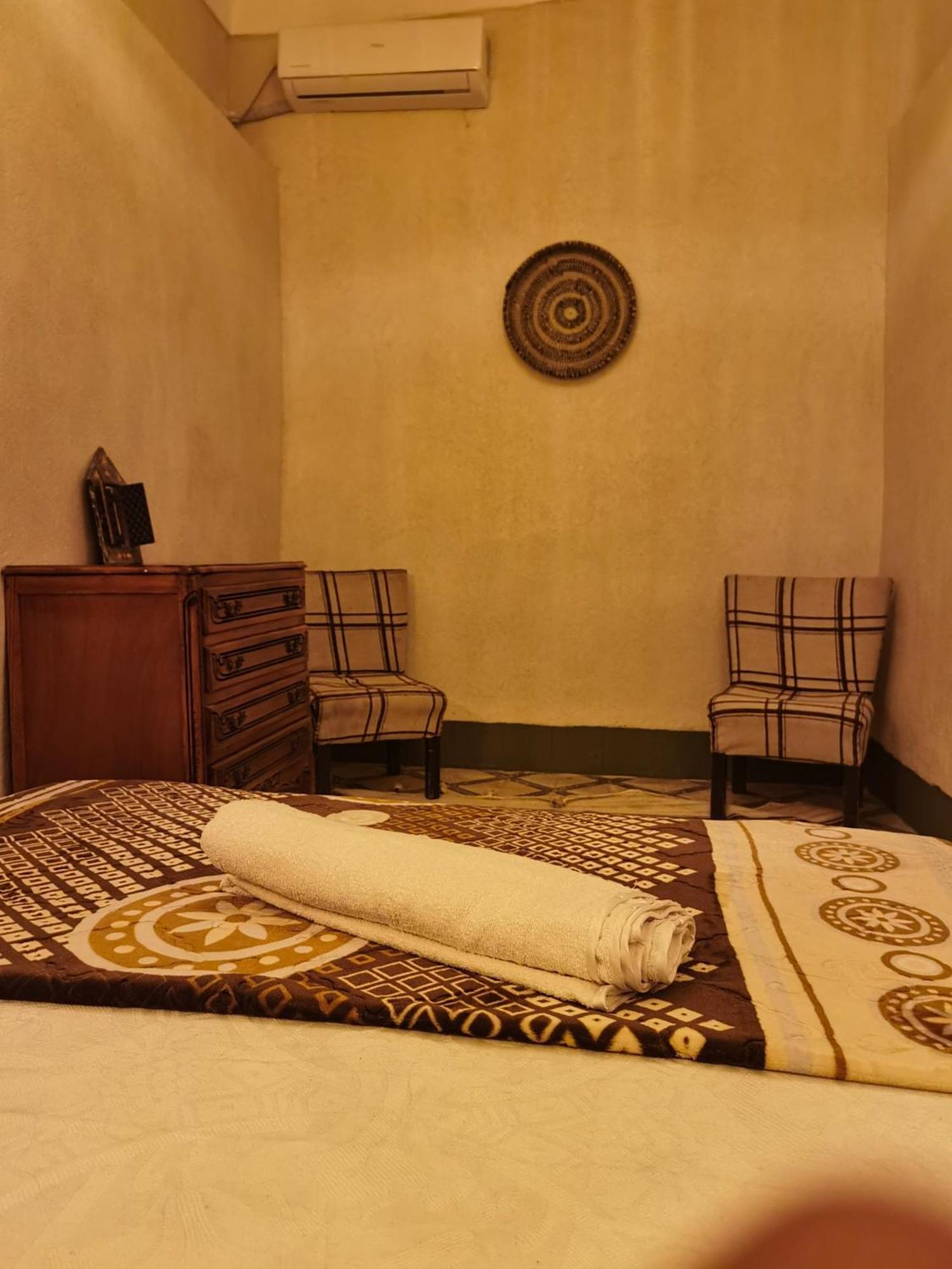 Medina Oasis Albergue *