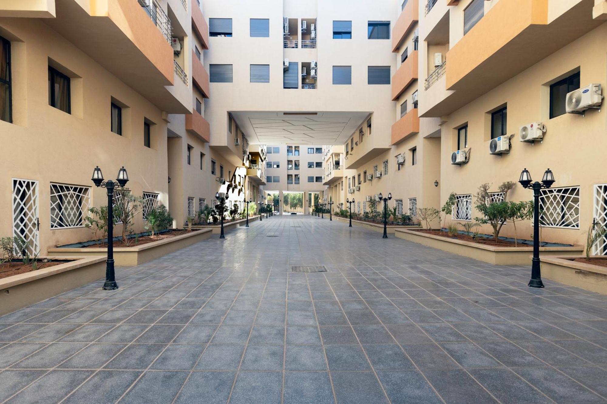 Privee Marrakech -piscine-parking