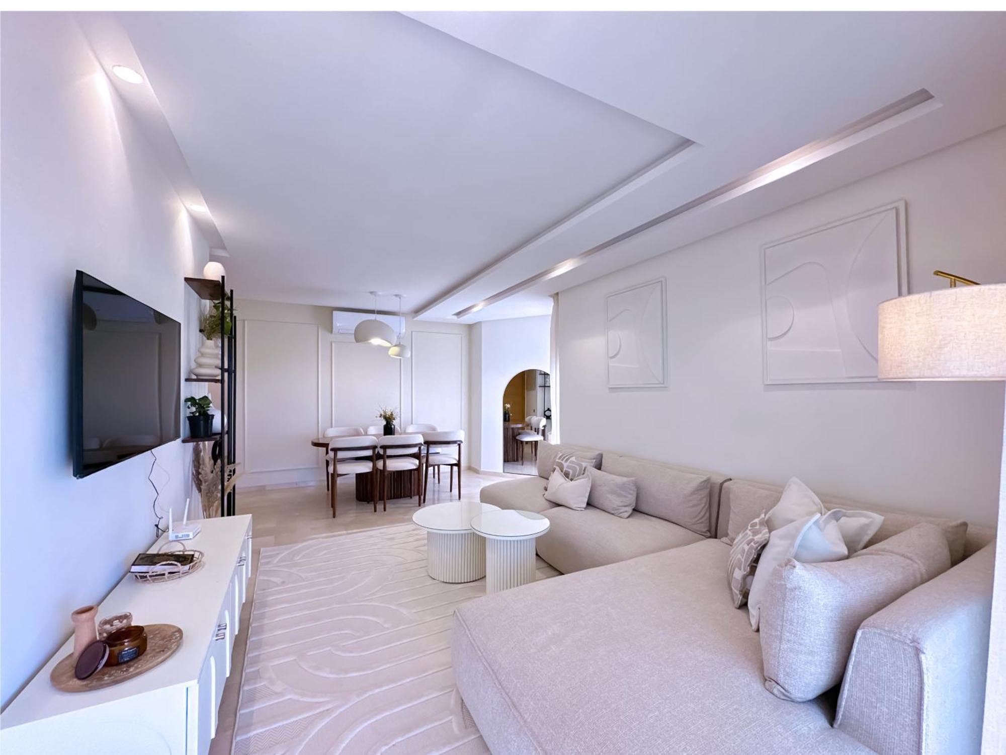 Luxurious, Modern & Cosy In Prestigia, Golf, Pool & View Apartment