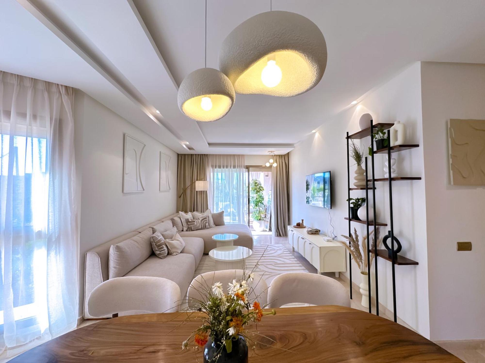 Apartment Luxurious, Modern & Cosy In Prestigia, Golf, Pool & View *