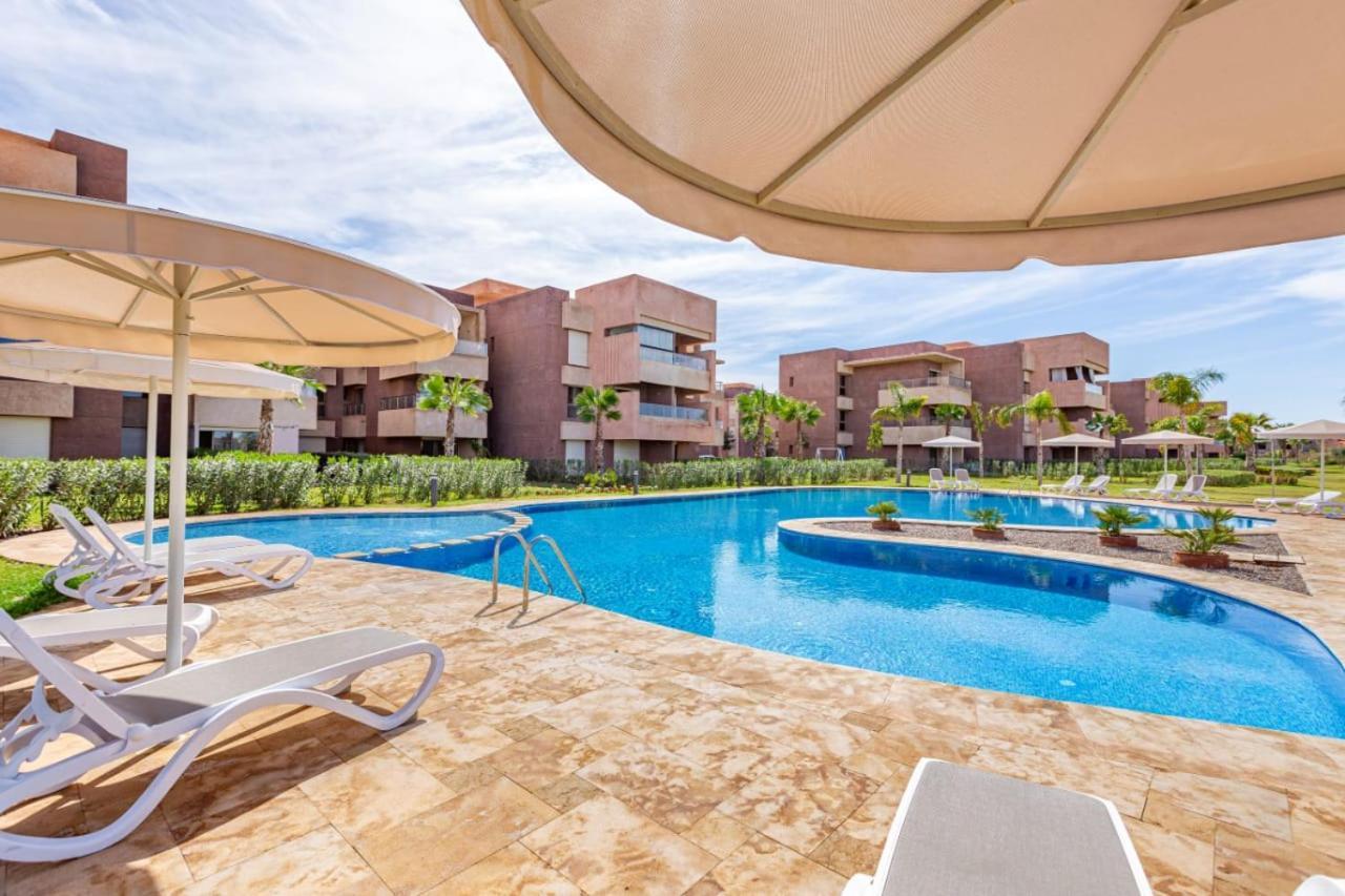Luxurious, Modern & Cosy In Prestigia, Golf, Pool & View Apartment *