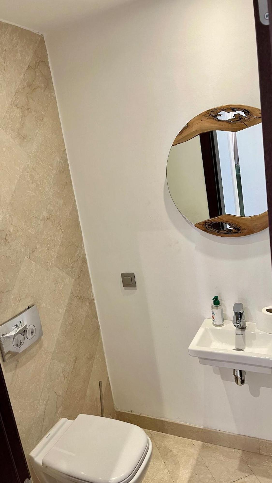 Apartment De Luxe A Care Eden