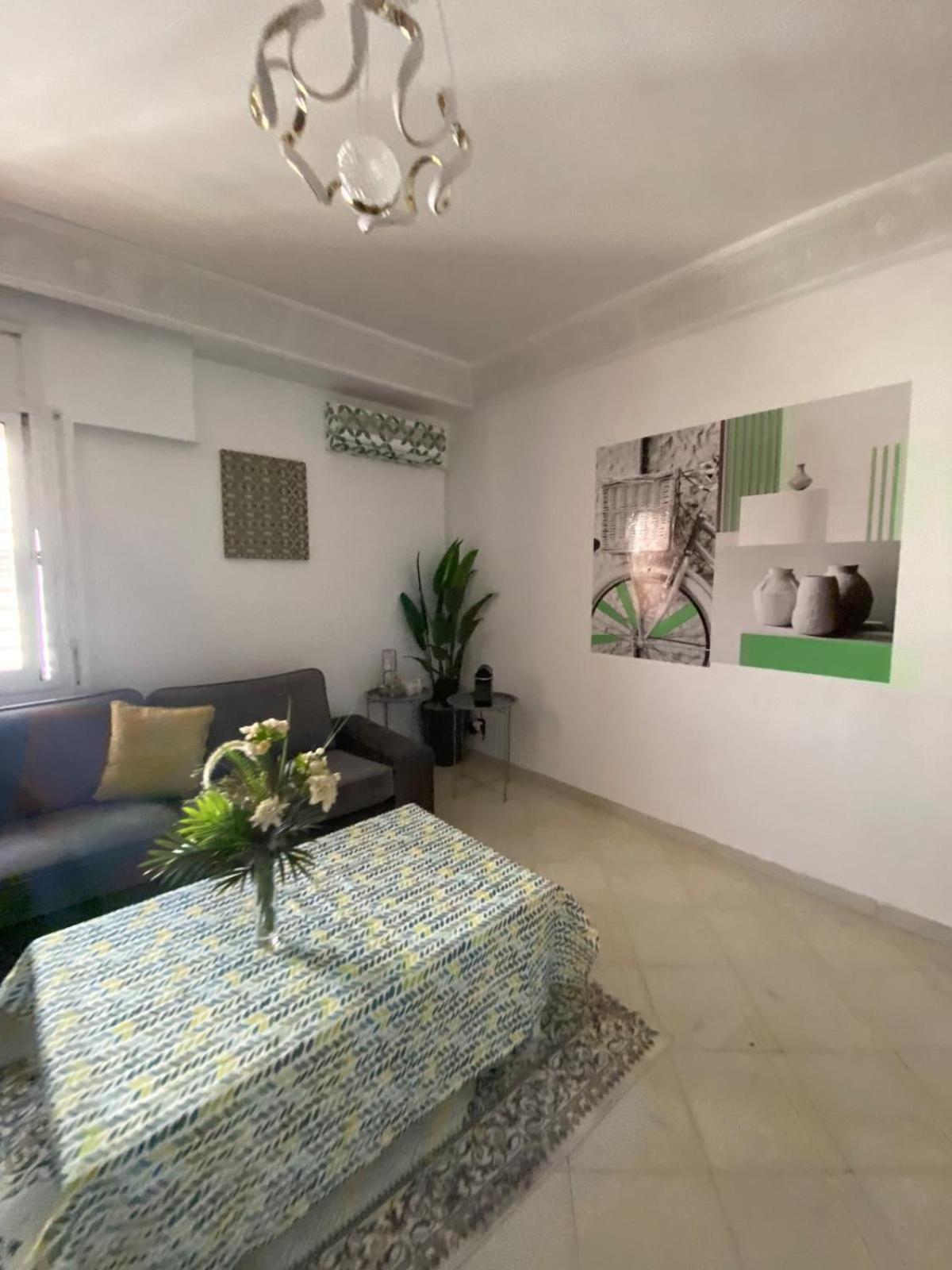 Apartment Spacieux Et Confortable *