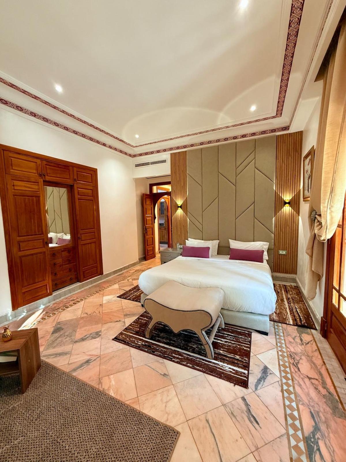 Luxury 4 Bedrooms In Oasis Palmeraie Village Palm Haven Villa Marrakesh