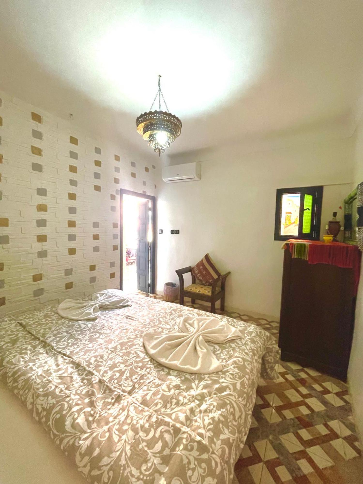Albergue Sun *