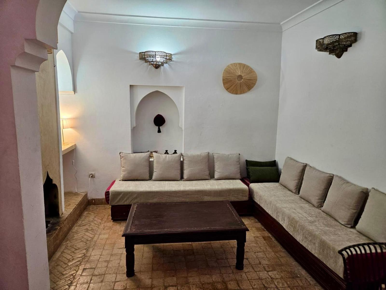 De Charme En Plein Coeur De La Medina De Marrakech