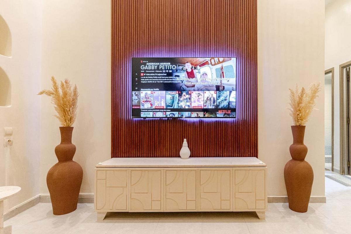 Superbe 18b Apartment
