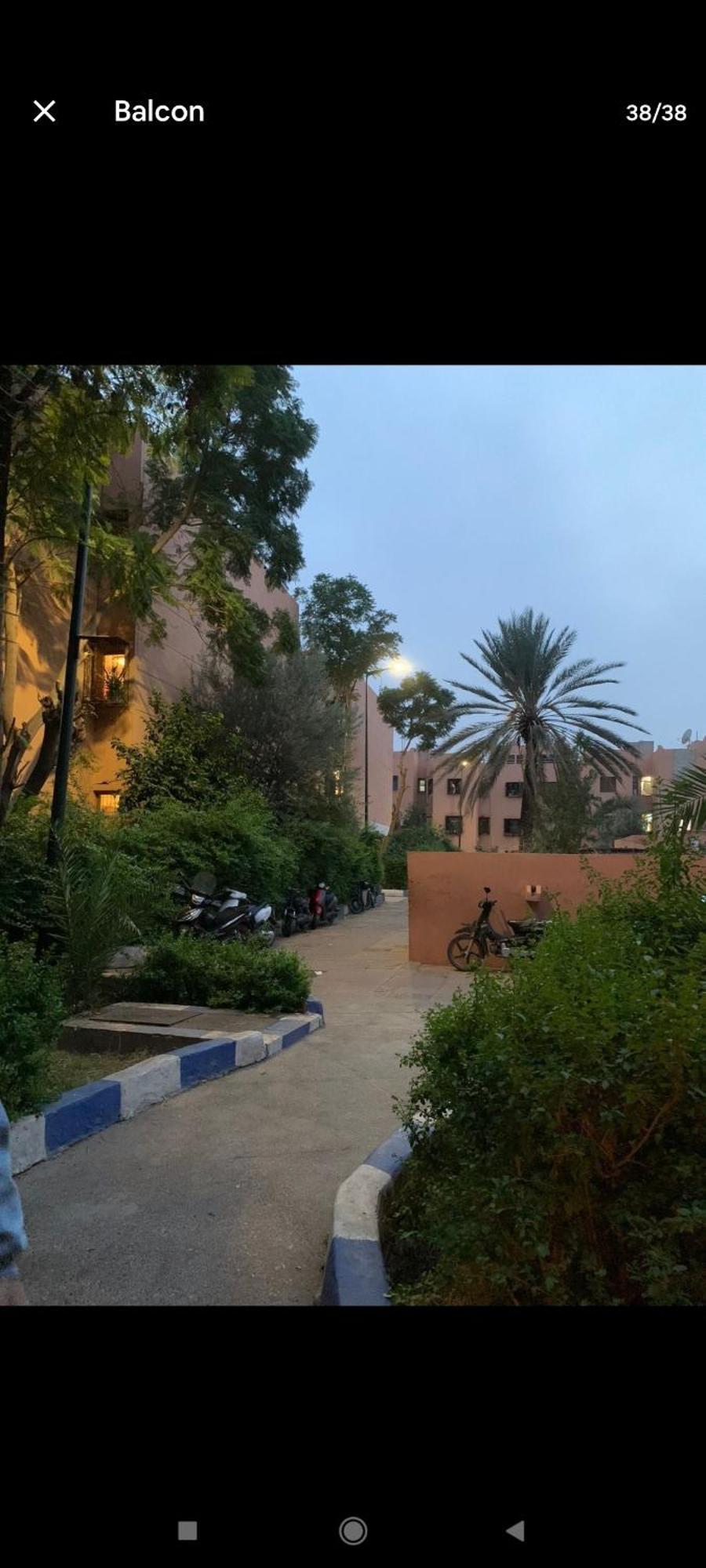 Cozy Airport Only 5 Minutes Walk Apartment