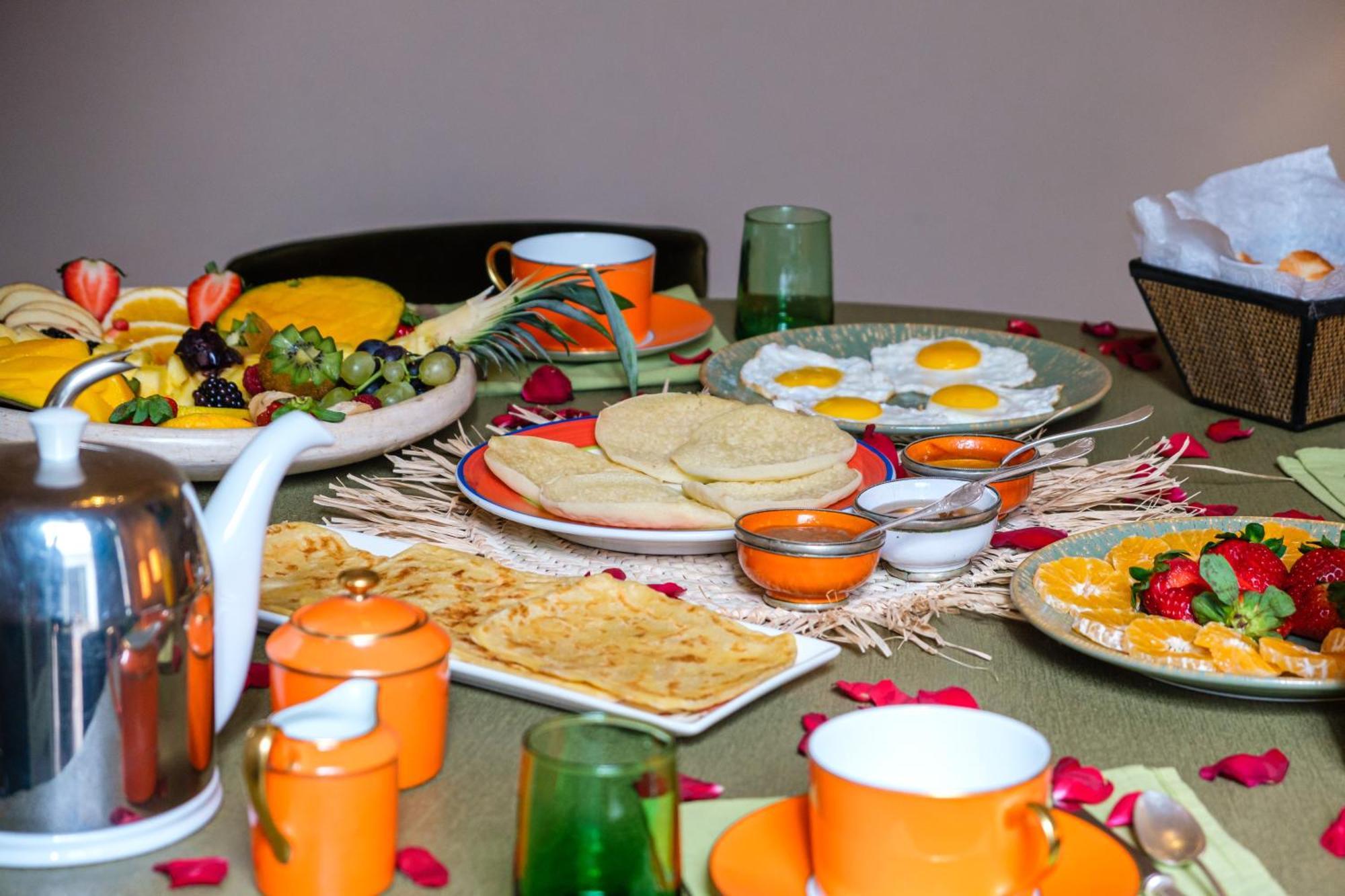Rare 29 Exclusif Swiming Pool And Breakfast *