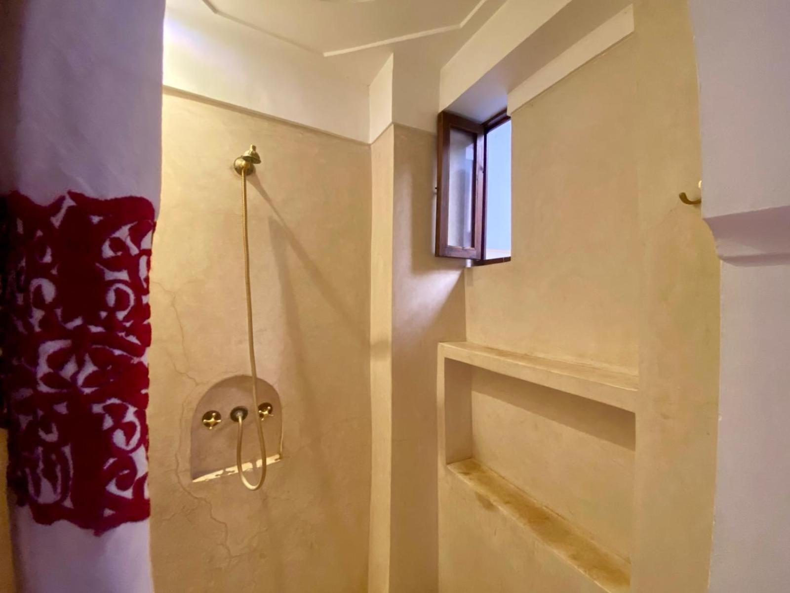Riad De Charme En Plein Coeur De La Medina De Marrakech *