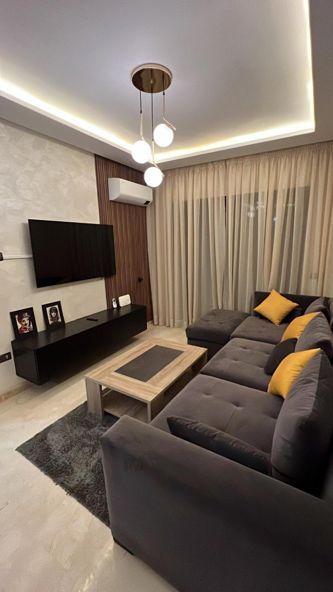 Hivernage Apartment
