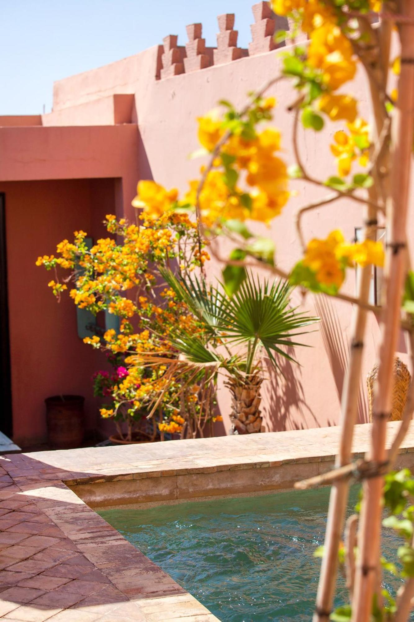 Abda - Piscine Chauffee - Medina Kasbah