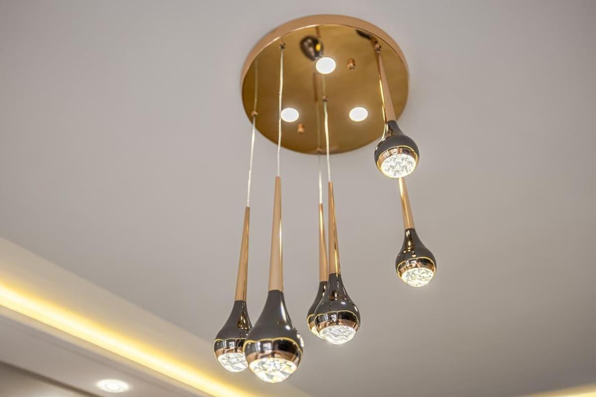 Prestigieux Proche M Avenue Apartment