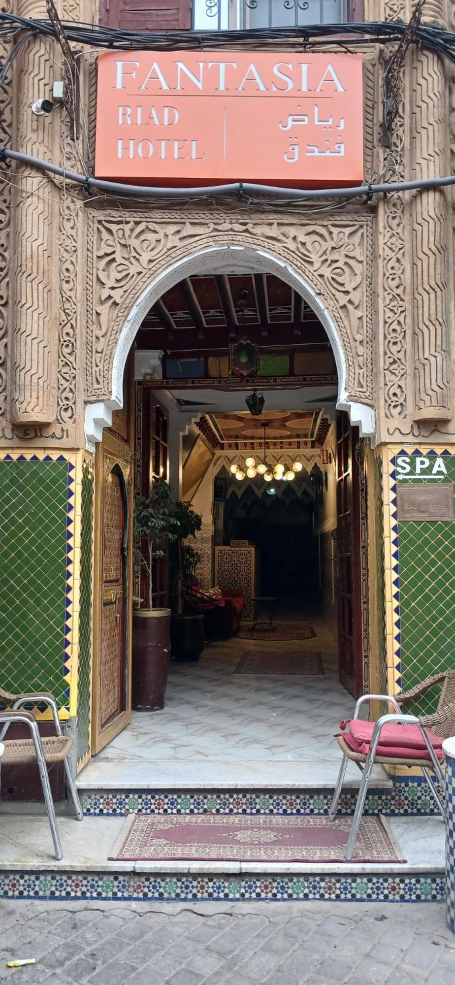 Hotel Fantasia 2*