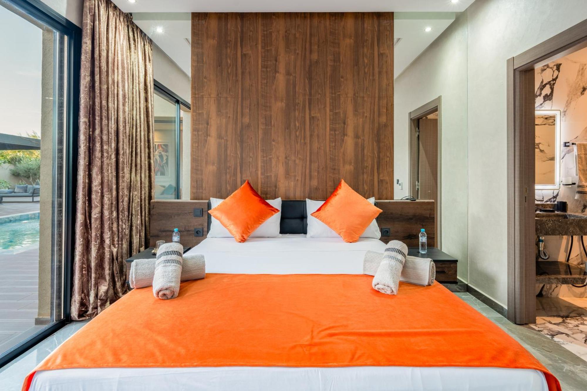 Glamorous Modern Villamarrakesh Pousada Marraquexe